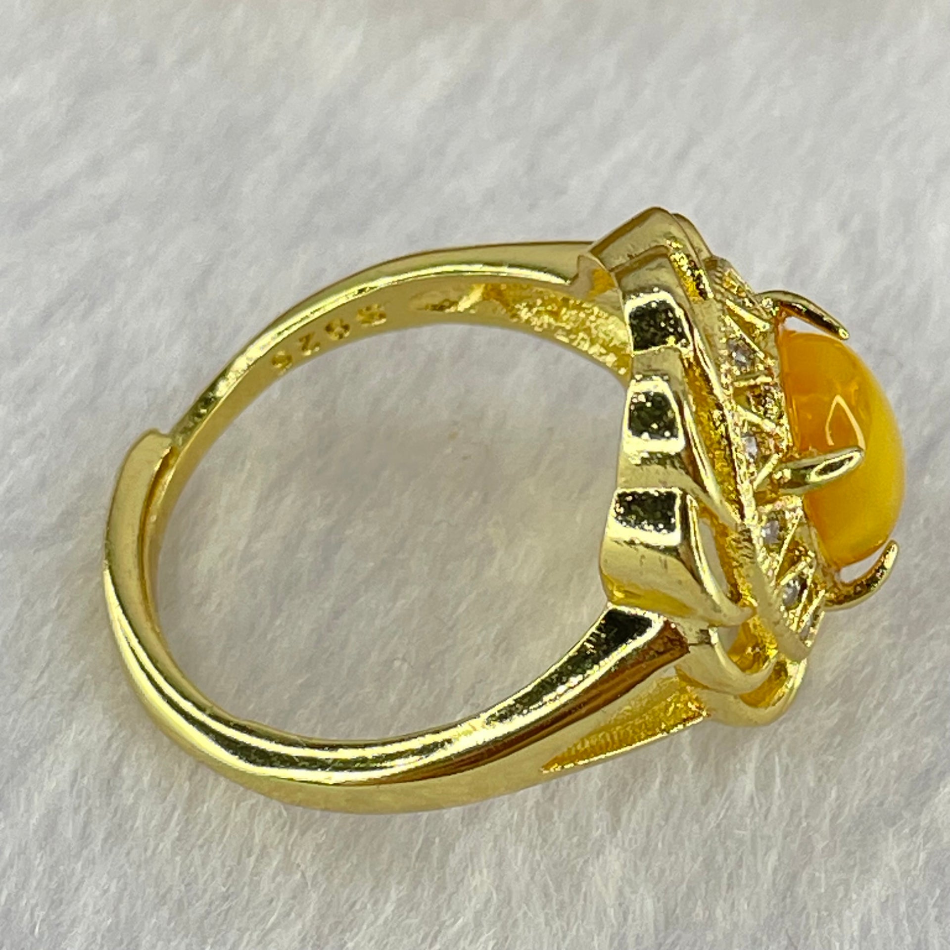Natural Golden Yellow Butterscotch Amber With Crystals in S925 Sliver Gold Color Ring (Adjustable Size) 3.63g 8.7 by 7.4 by 4.0mm - Huangs Jadeite and Jewelry Pte Ltd