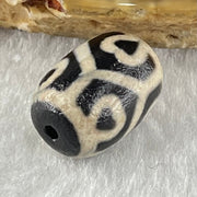 Natural Powerful Tibetan Old Oily Agate Tortoise Shell 6 Hearts Dzi Bead Heavenly Master (Tian Zhu) 龟壳六心天珠 2.18g 13.9 by 9.9mm - Huangs Jadeite and Jewelry Pte Ltd