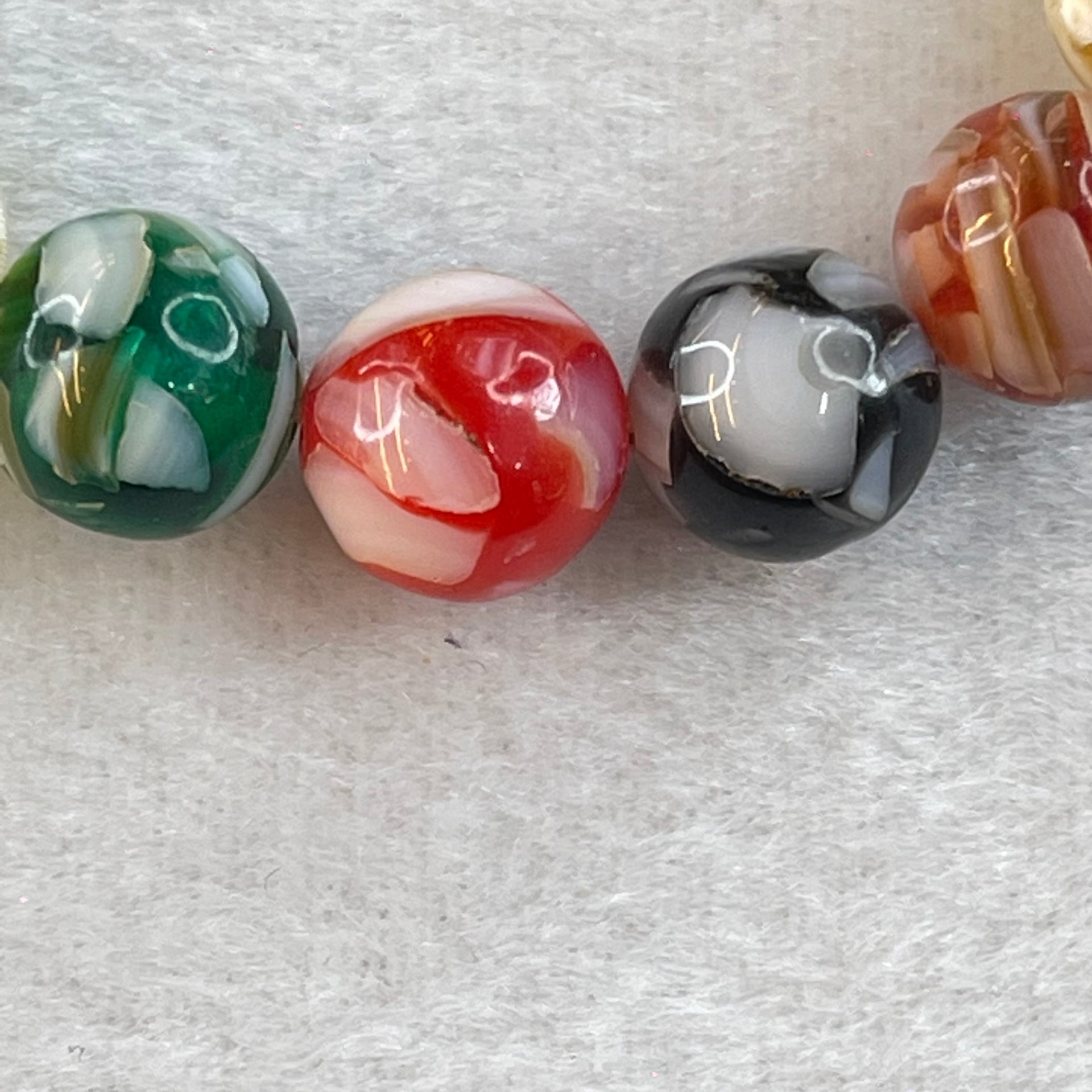 Muti Color Glass Beads Bracelet 21.04g 15.5cm 10.5mm 18 Beads - Huangs Jadeite and Jewelry Pte Ltd