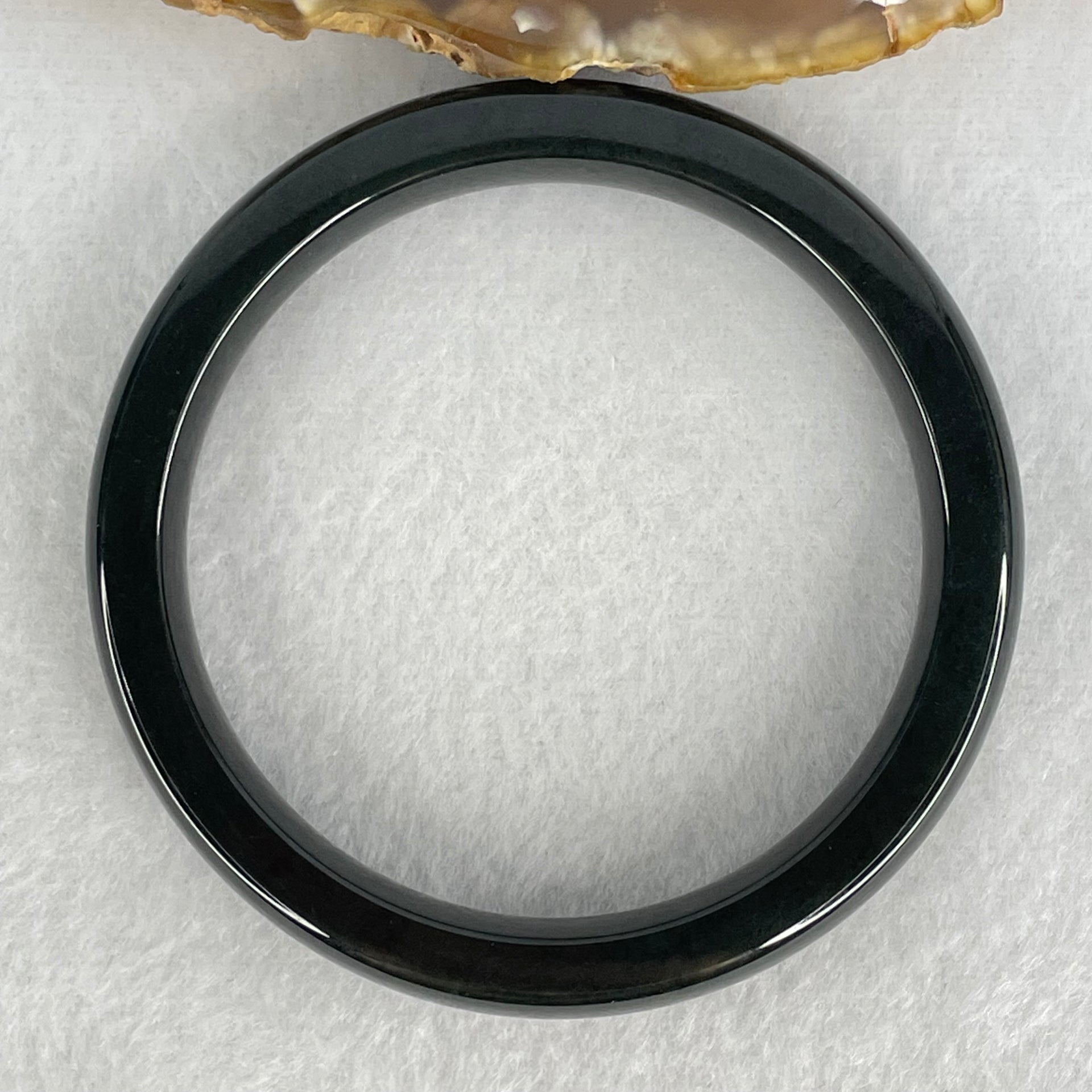 Natural Dark Green Nephrite Bangle Internal Diameter 55.3mm 39.59g 10.0 by 7.6mm (Close to Perfect) - Huangs Jadeite and Jewelry Pte Ltd