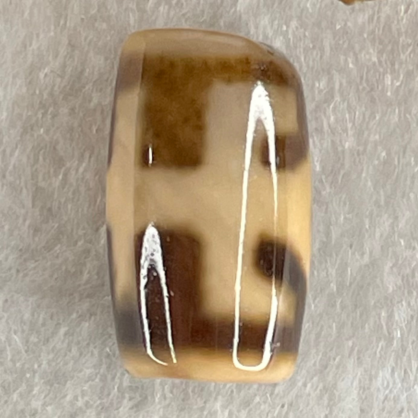 Natural Powerful Tibetan Old Oily Agate Patina Guiren Tairen Human Dzi Bead Totem Amulet Heavenly Master (Tian Zhu) 贵人天诛 4.92g 20.1 by 11.9mm - Huangs Jadeite and Jewelry Pte Ltd