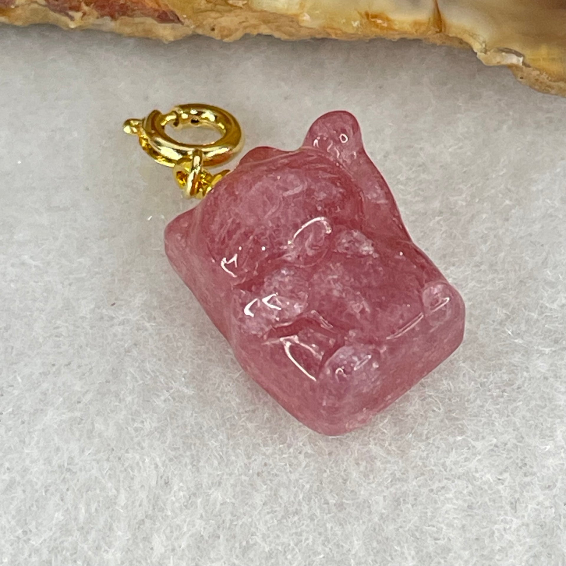 Natural Strawberry Quartz Fortune Cat Charm 3.89g 17.3 by 12.8 by 9.7mm - Huangs Jadeite and Jewelry Pte Ltd