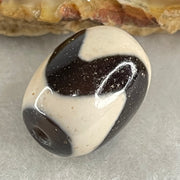 Natural Powerful Tibetan Old Oily Agate Tiger Tooth Daluo Dzi Bead Heavenly Master (Tian Zhu) 虎呀天诛 4.52g 17.4 by 13.2mm - Huangs Jadeite and Jewelry Pte Ltd