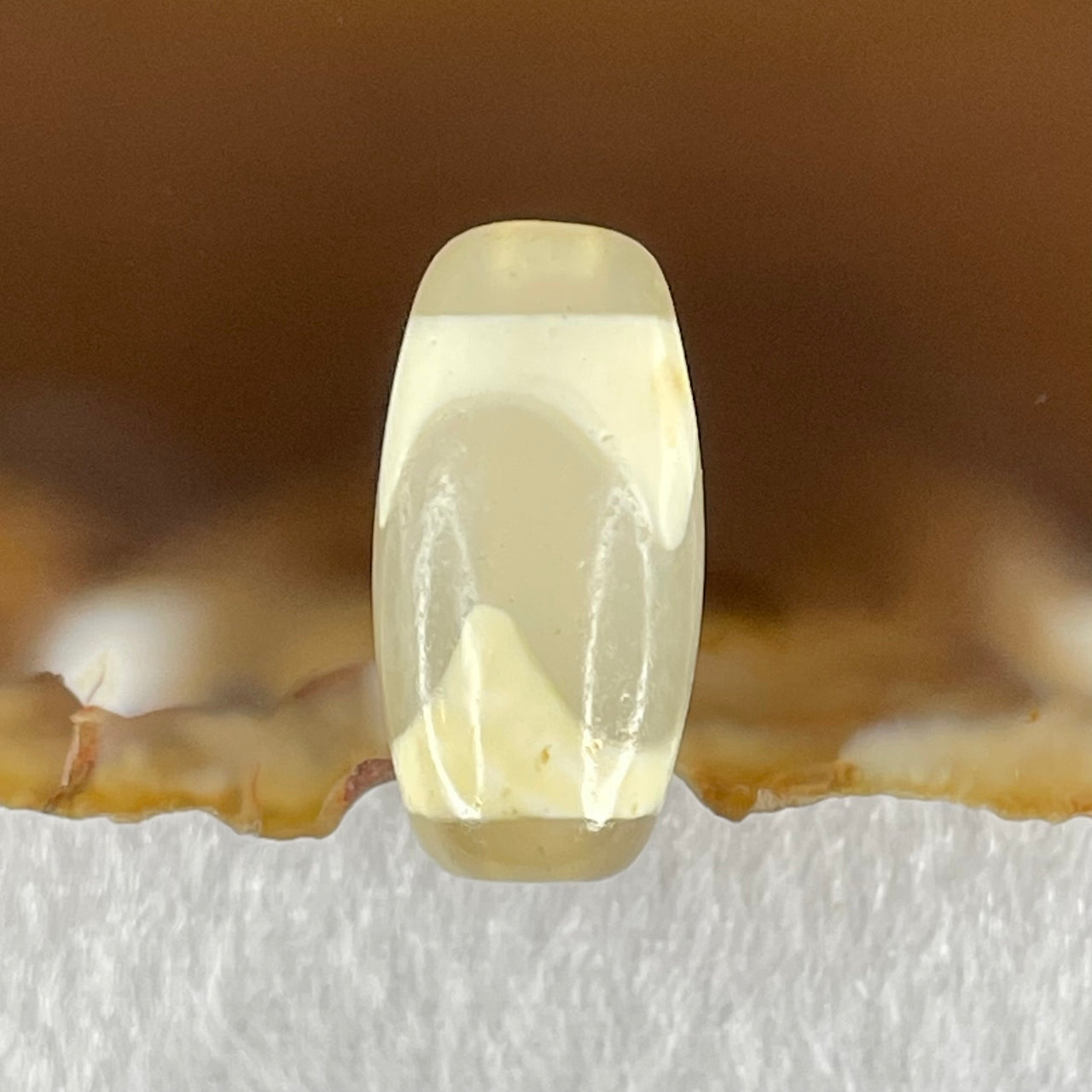 Natural Powerful Tibetan Old Oily Agate Tiger Tooth Daluo Dzi Bead Heavenly Master (Tian Zhu) 虎呀天诛 2.89g 19.9 by 10.0mm - Huangs Jadeite and Jewelry Pte Ltd