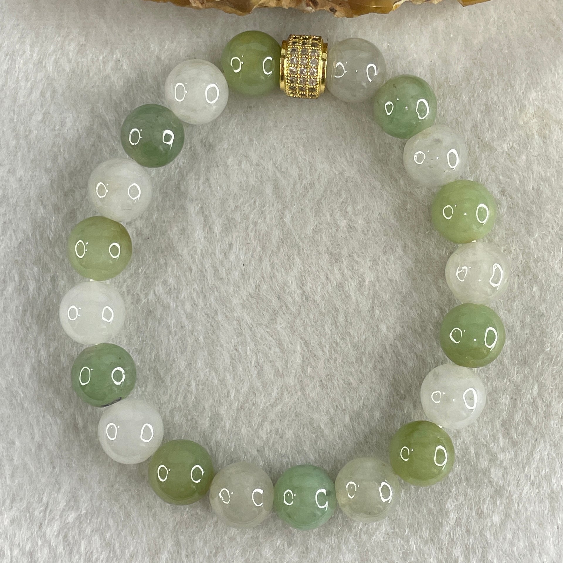 Type A Green with Faint Lavender Jadeite Beads Bracelet 26.02g 15cm 9.0mm 20Beads - Huangs Jadeite and Jewelry Pte Ltd