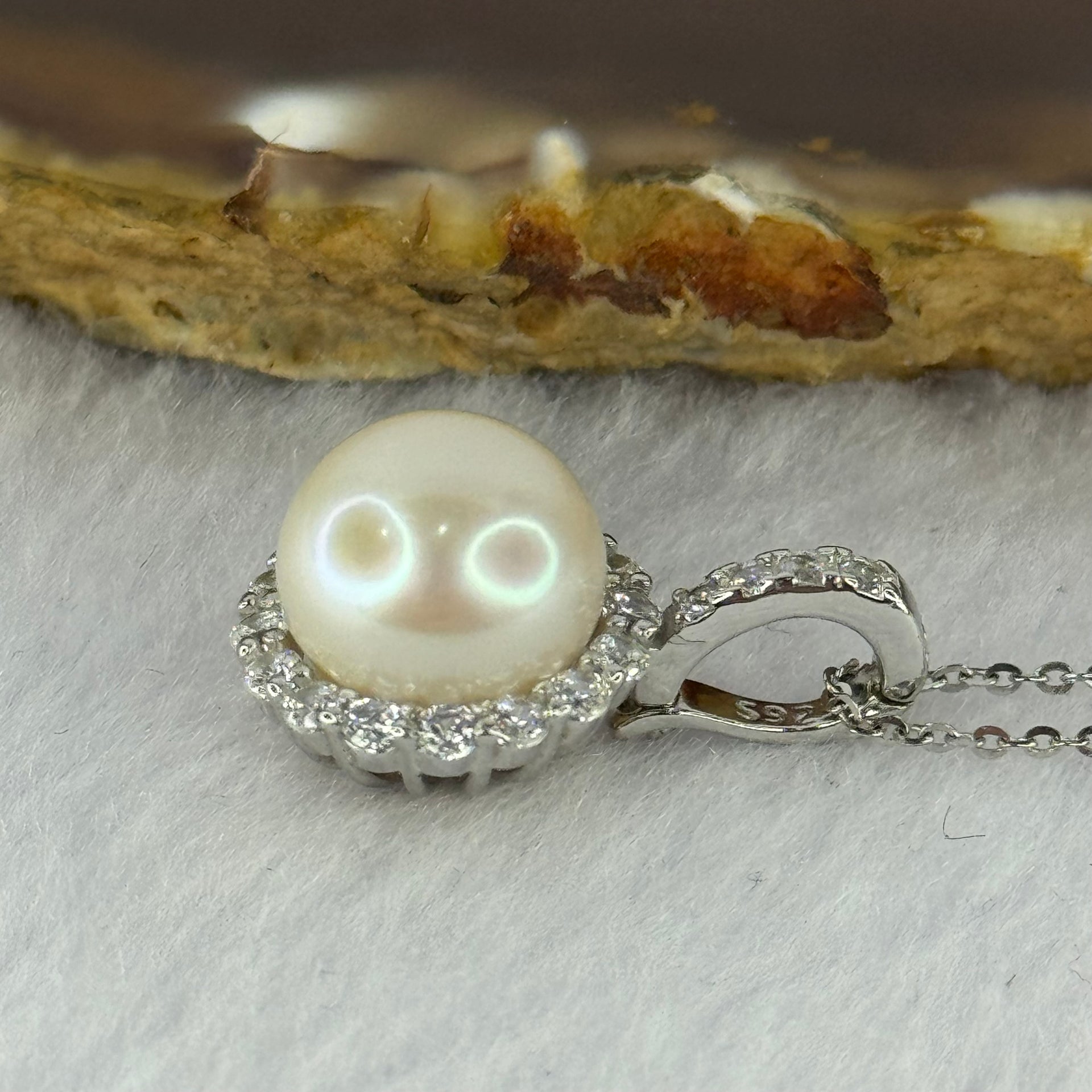 Natural Pearl in S925 Sliver Multi Purpose Pendant Clasp in S925 Silver Necklace 4.52g 10.5mm - Huangs Jadeite and Jewelry Pte Ltd