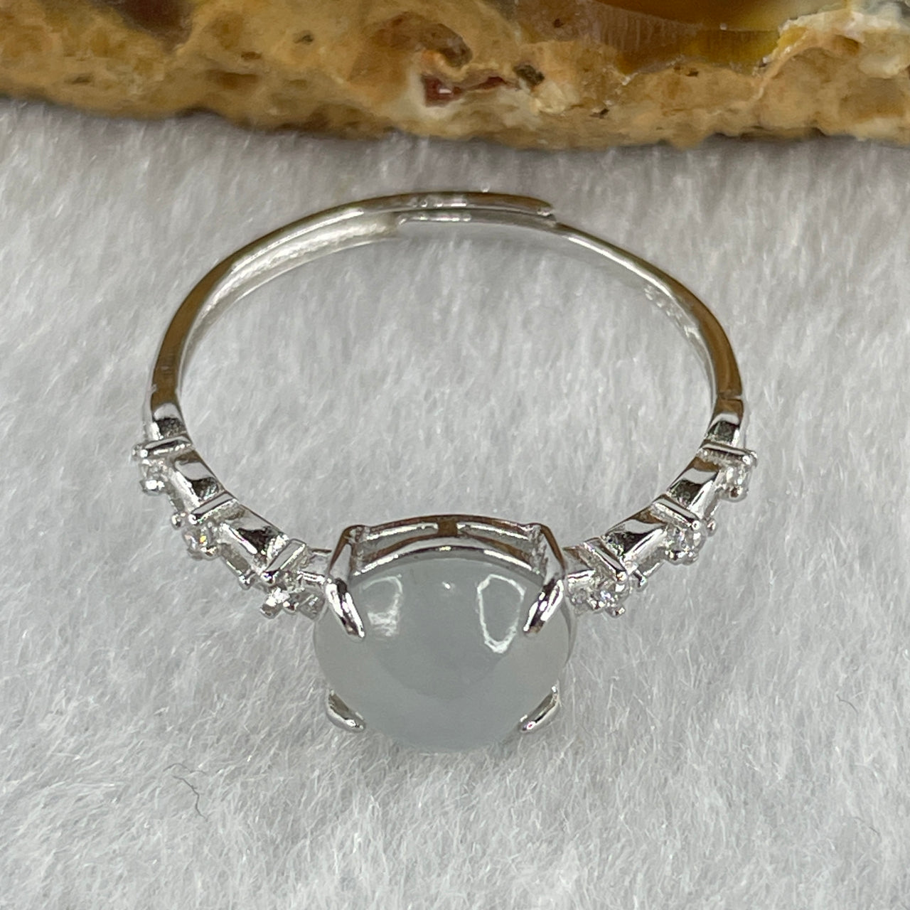 Natural Type A Semi Icy Faint Lavender Jadeite Round Shape Cabouchon in S925 Silver Ring (Adjustable Size) 1.18g 7.9 by 7.1 by 4.0mm