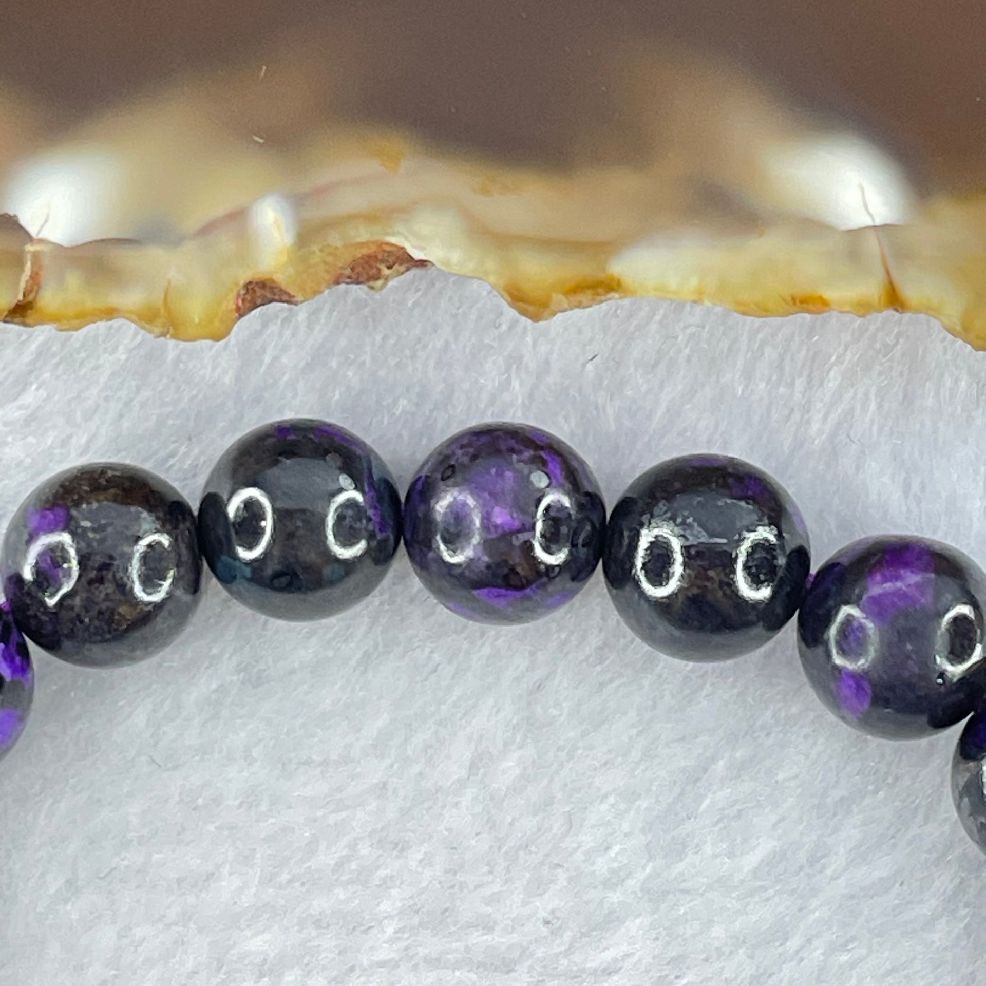 Very Good Grade Natural Sugilite Bracelet 天然苏纪石手链 23.38g 15.5cm 8.9mm 21 Beads - Huangs Jadeite and Jewelry Pte Ltd