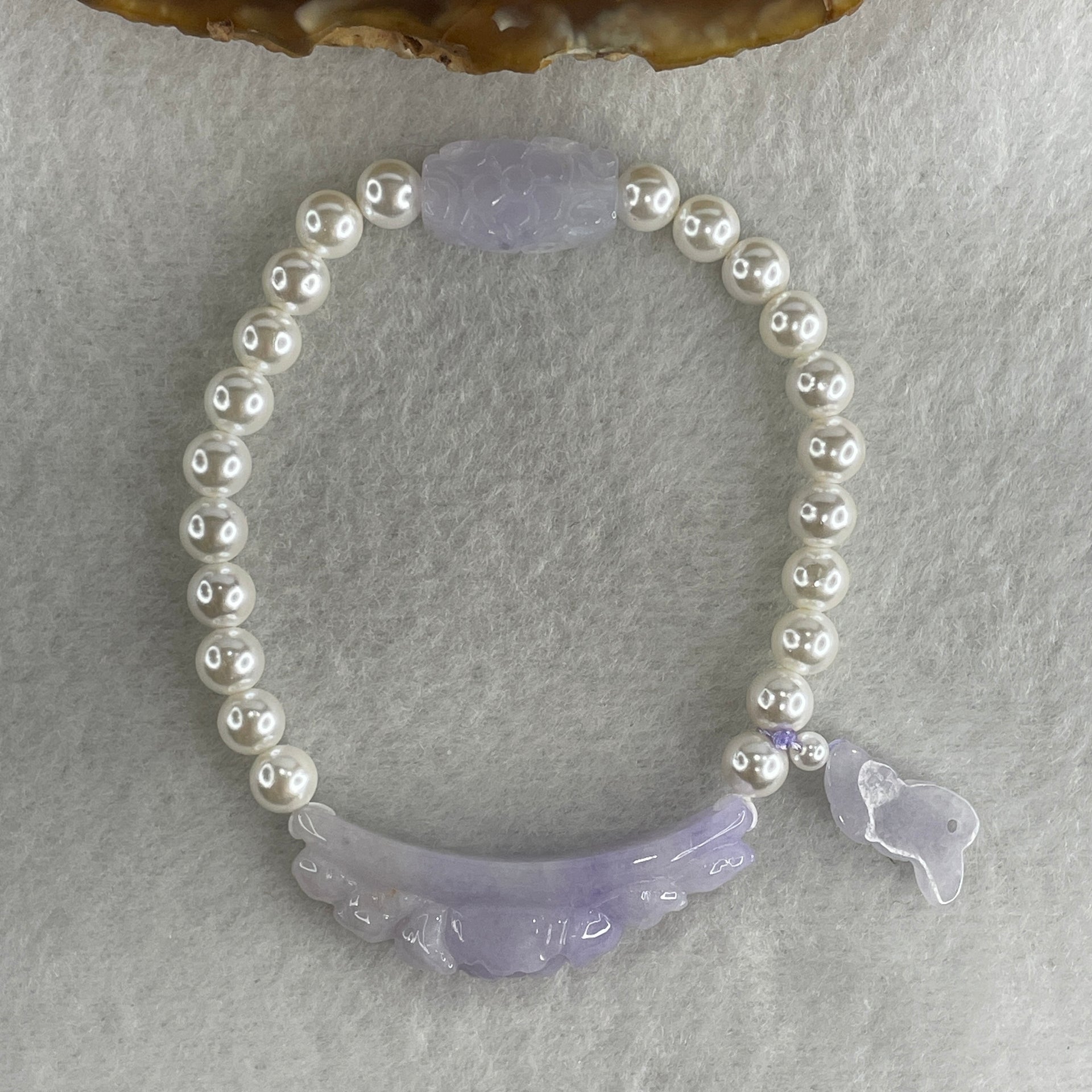 Natural Type A Intense Lavender Jadeite Flower with Faux Pearl Beads Bracelet 17.09g 15.5cm 40.0 by 10.3 by 10.5mm - 17.0 by 9.4 by 5.8mm - Huangs Jadeite and Jewelry Pte Ltd