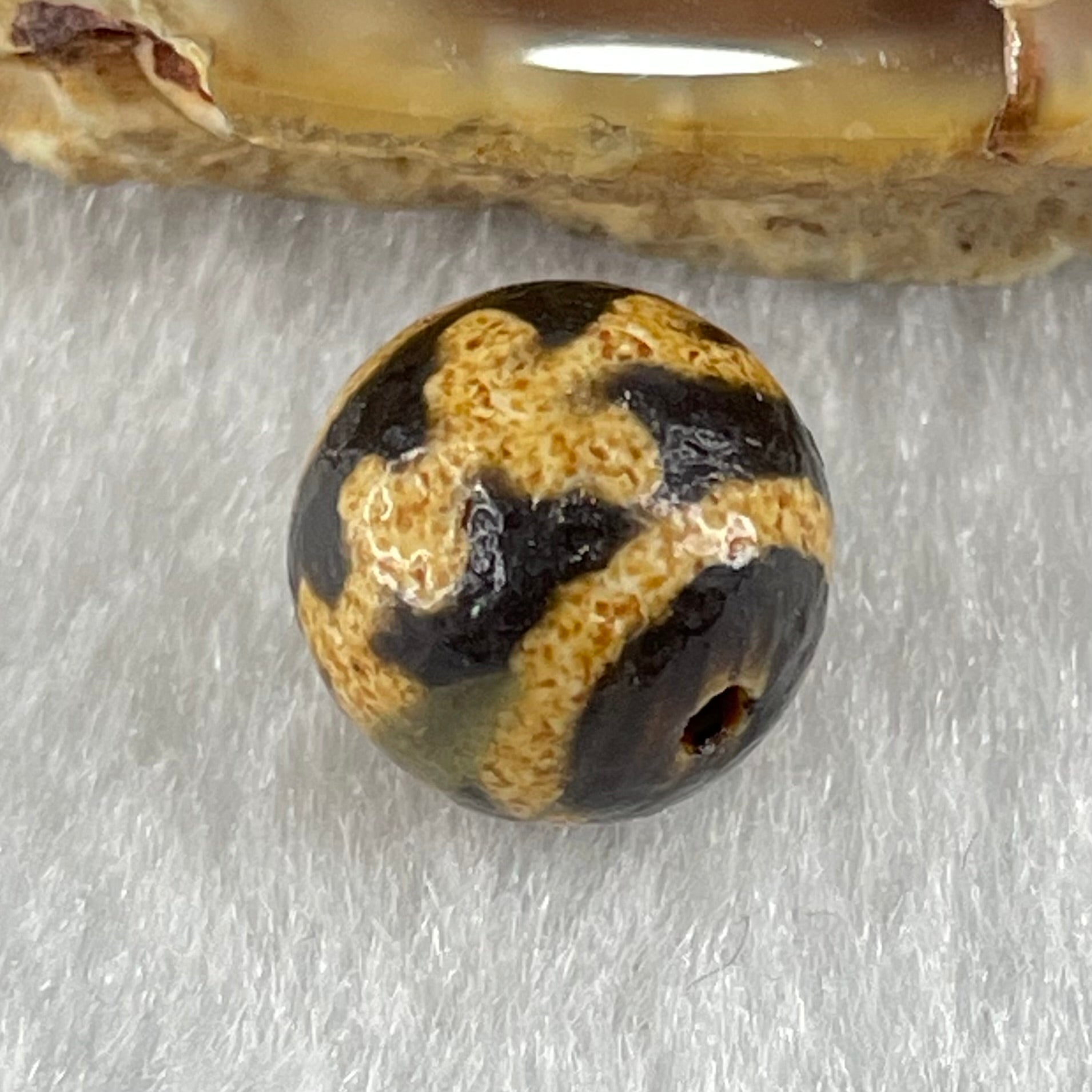 Natural Powerful Tibetan Old Oily Agate Patina Guiren Tairen Human Dzi Bead Totem Amulet Heavenly Master (Tian Zhu) 贵人天诛 15.3g 10.4 by 10.6mm - Huangs Jadeite and Jewelry Pte Ltd