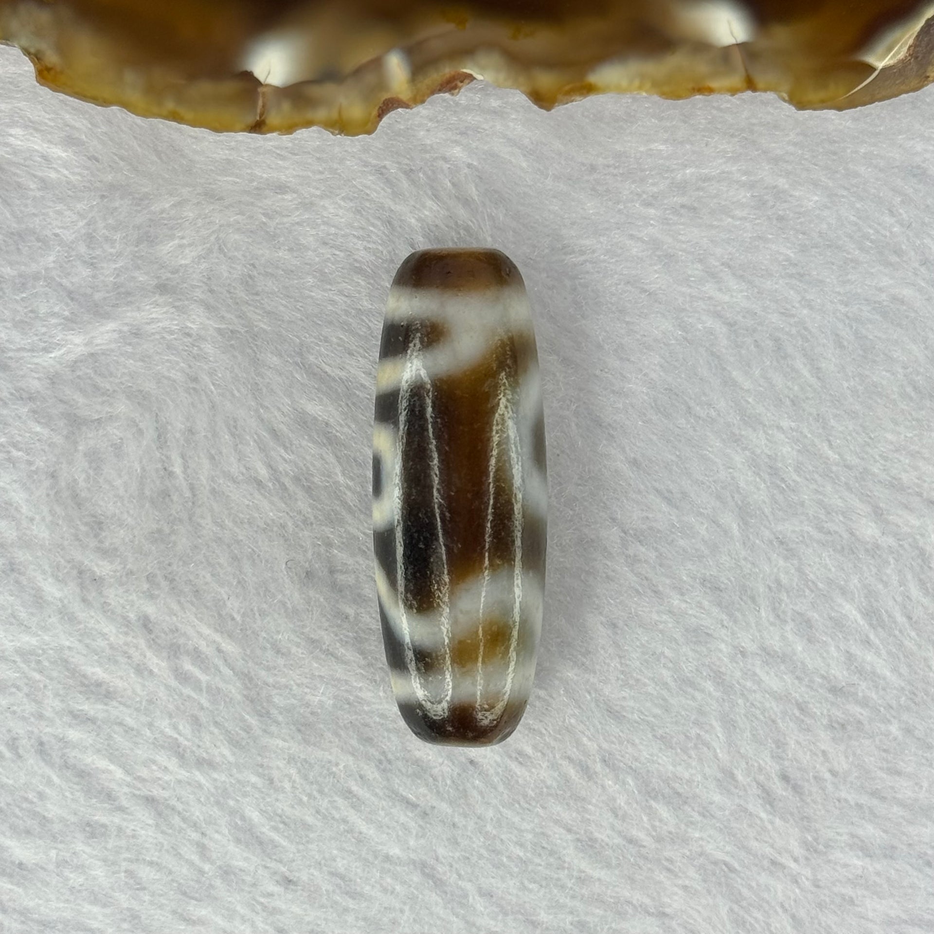 Natural Powerful Tibetan Old Oily Agate Sky Door Serenity 1 Eye Dzi Bead Heavenly Master (Tian Zhu) 一眼天诛 10.09g 37.6 by 13.2mm - Huangs Jadeite and Jewelry Pte Ltd