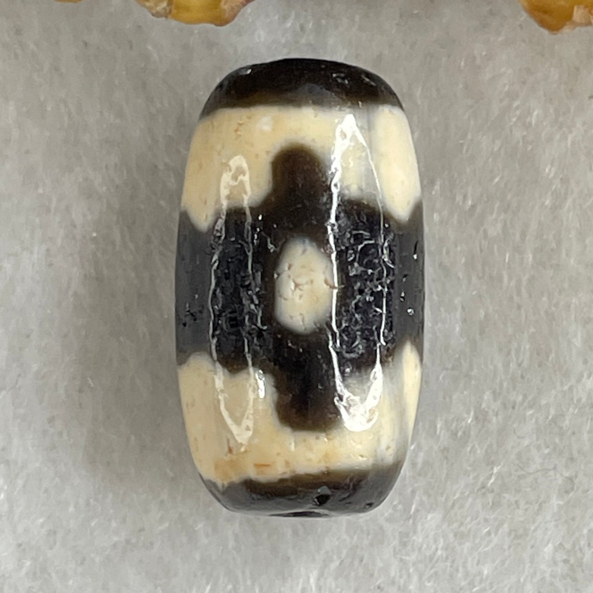 Natural Powerful Tibetan Old Oily Agate 3 Eyes Dzi Bead Heavenly Master (Tian Zhu) 三眼天诛 3.17g 18.5 by 10.3mm - Huangs Jadeite and Jewelry Pte Ltd