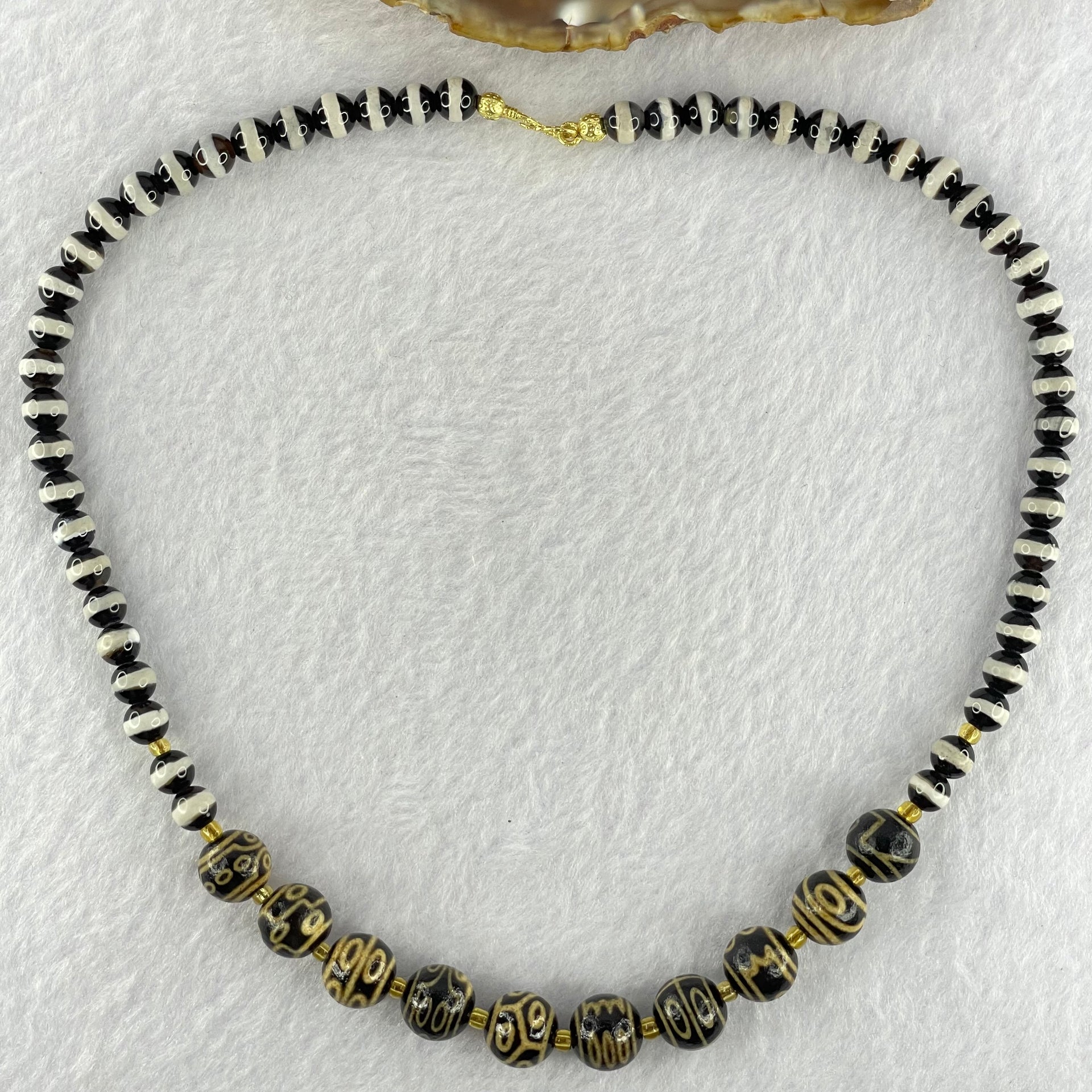 Natural Powerful Tibetan Old Oily Agate Mix Dzi Beads Bracelet (Tian Zhu) 30.36g 10.5mm 10 Beads 6.3mm 50 Beads - Huangs Jadeite and Jewelry Pte Ltd