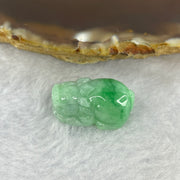 Type A Bright Green with Faint Lavender Jadeite Pixiu Pendent A货辣绿和浅紫罗兰翡翠貔貅吊坠 5.51g 23.0 by 14.0 by 9.6 mm - Huangs Jadeite and Jewelry Pte Ltd