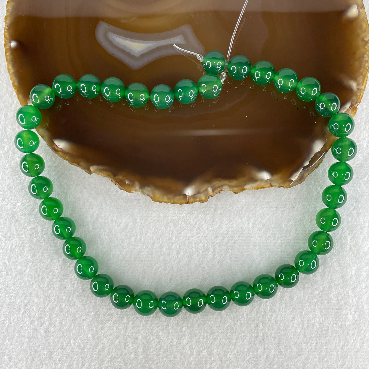 Certified Natural Green Agate Chalcedony Beads Loose Beads for Bracelet 53.54g 38cm 10.6mm 38 Beads
