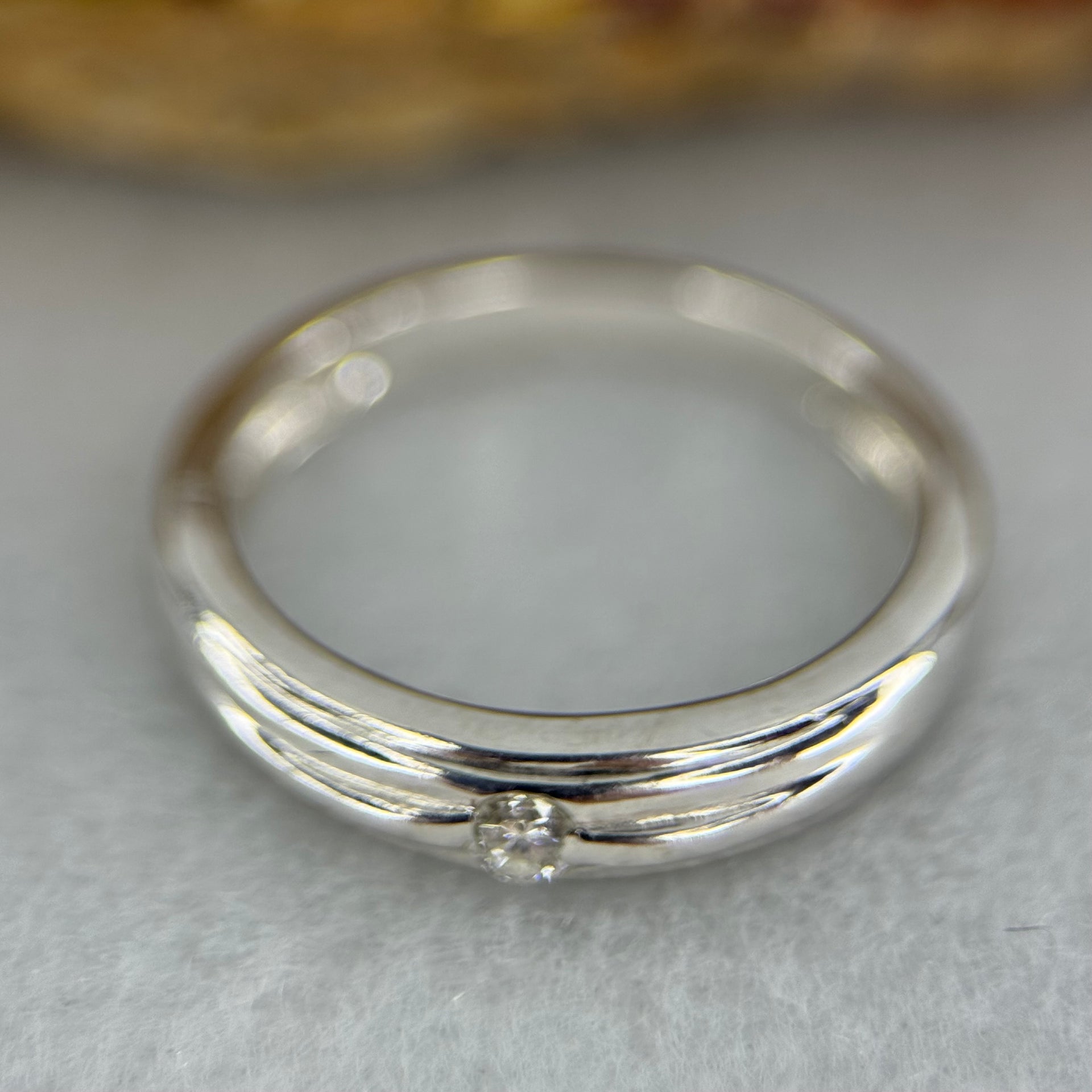 (Pre-Love) 18K 750 White Gold Natural Diamond Ring Approximately 0.02ct Inner Diameter 15.3mm US4.5 HK9.5 2.43g - Huangs Jadeite and Jewelry Pte Ltd