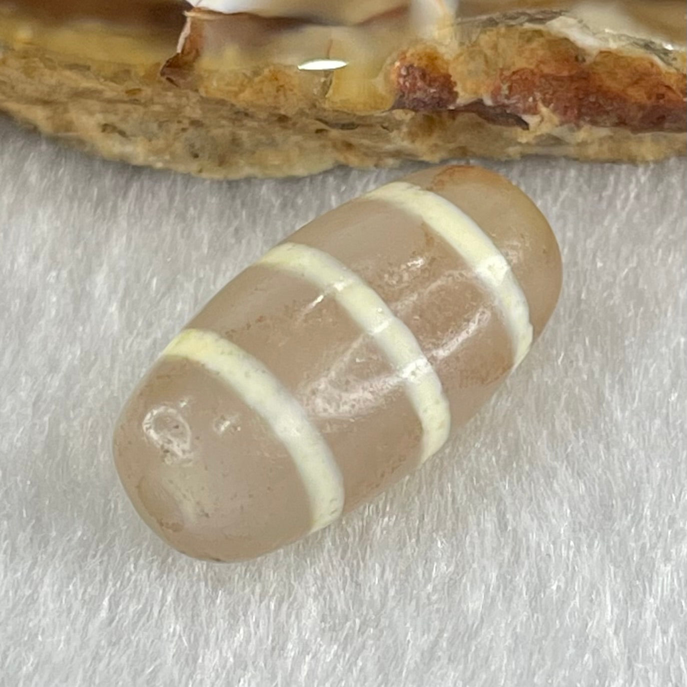 Natural Powerful Tibetan Old Oily Agate 3-Lines Dzi Bead Heavenly Master (Tian Zhu) 三行天诛 3.18g 20.0 by 10.4mm - Huangs Jadeite and Jewelry Pte Ltd