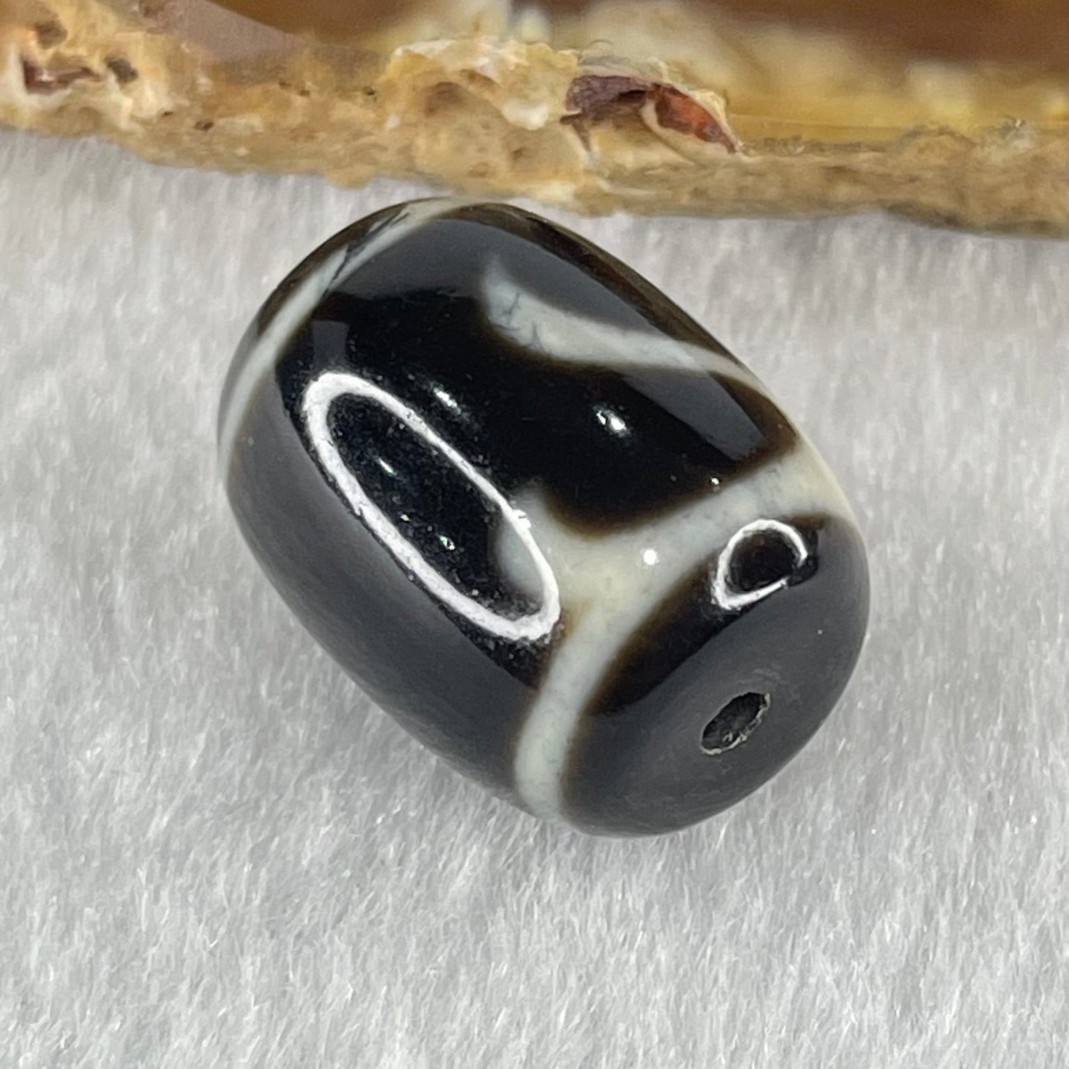 Natural Powerful Tibetan Old Oily Green Tara Dzi Bead Heavenly Master (Tian Zhu) 绿度母天珠 4.86g 17.3 by 13.1mm - Huangs Jadeite and Jewelry Pte Ltd