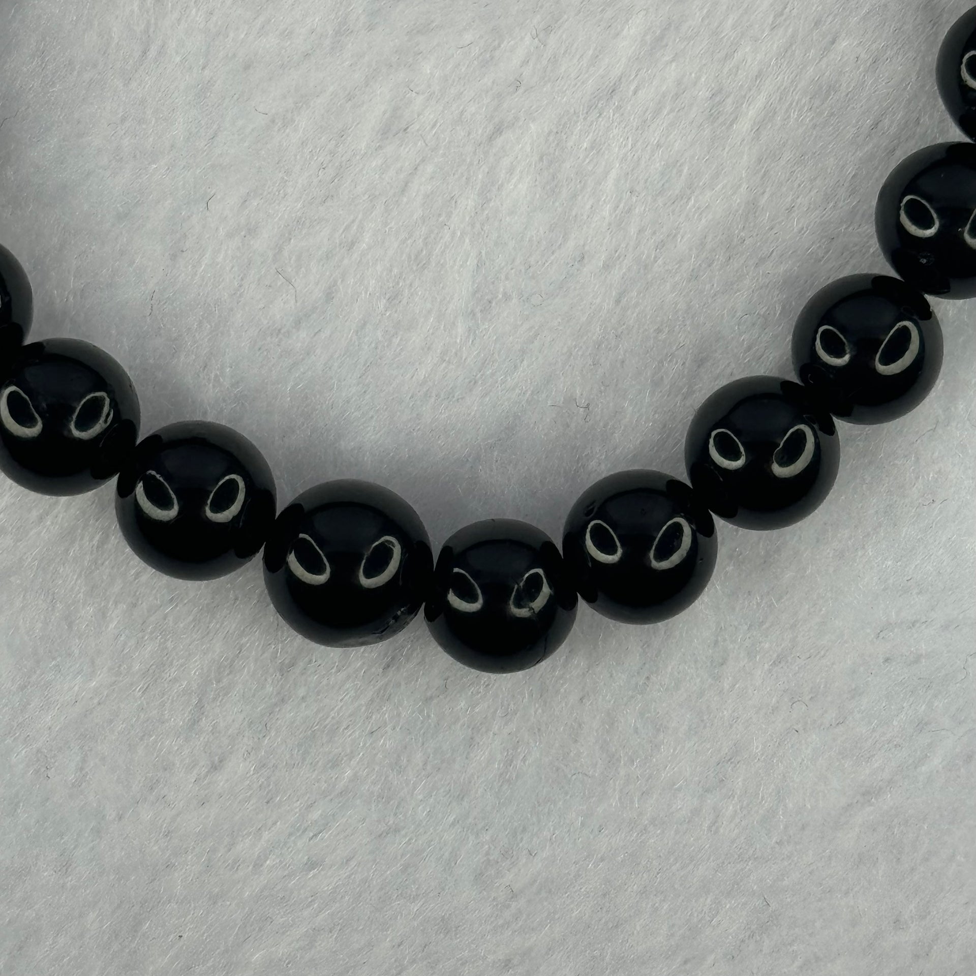 Natural Black Amber Beads Bracelet 6.94g 15cm 8.8mm 23 Beads - Huangs Jadeite and Jewelry Pte Ltd