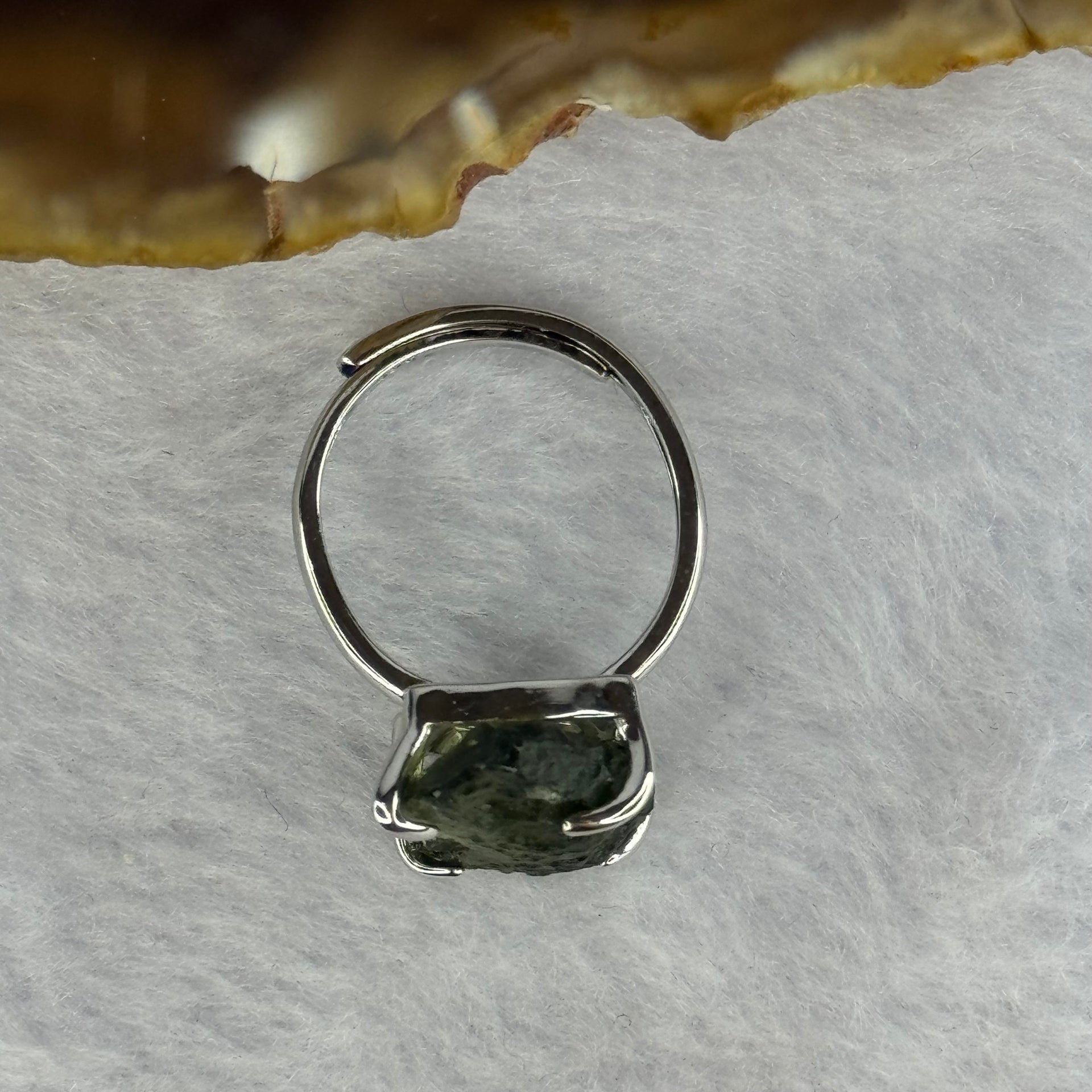 Natural Czech Republic Moldavite Meteorite Crystal in S925 Sliver Ring (Adjustable Size) 天然捷克陨石925银戒指 3.81g 18.3 by 12.9 by 4.5mm - Huangs Jadeite and Jewelry Pte Ltd