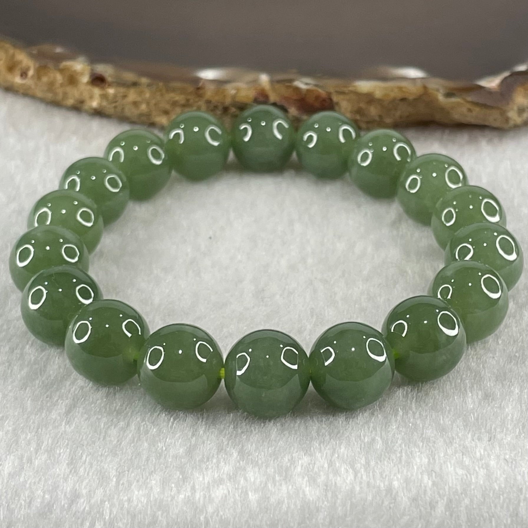 Type A Burmese Icy Oily Green Jade Jadeite Bracelet 39.07g 10.8mm bead 18 beads 16cm - Huangs Jadeite and Jewelry Pte Ltd