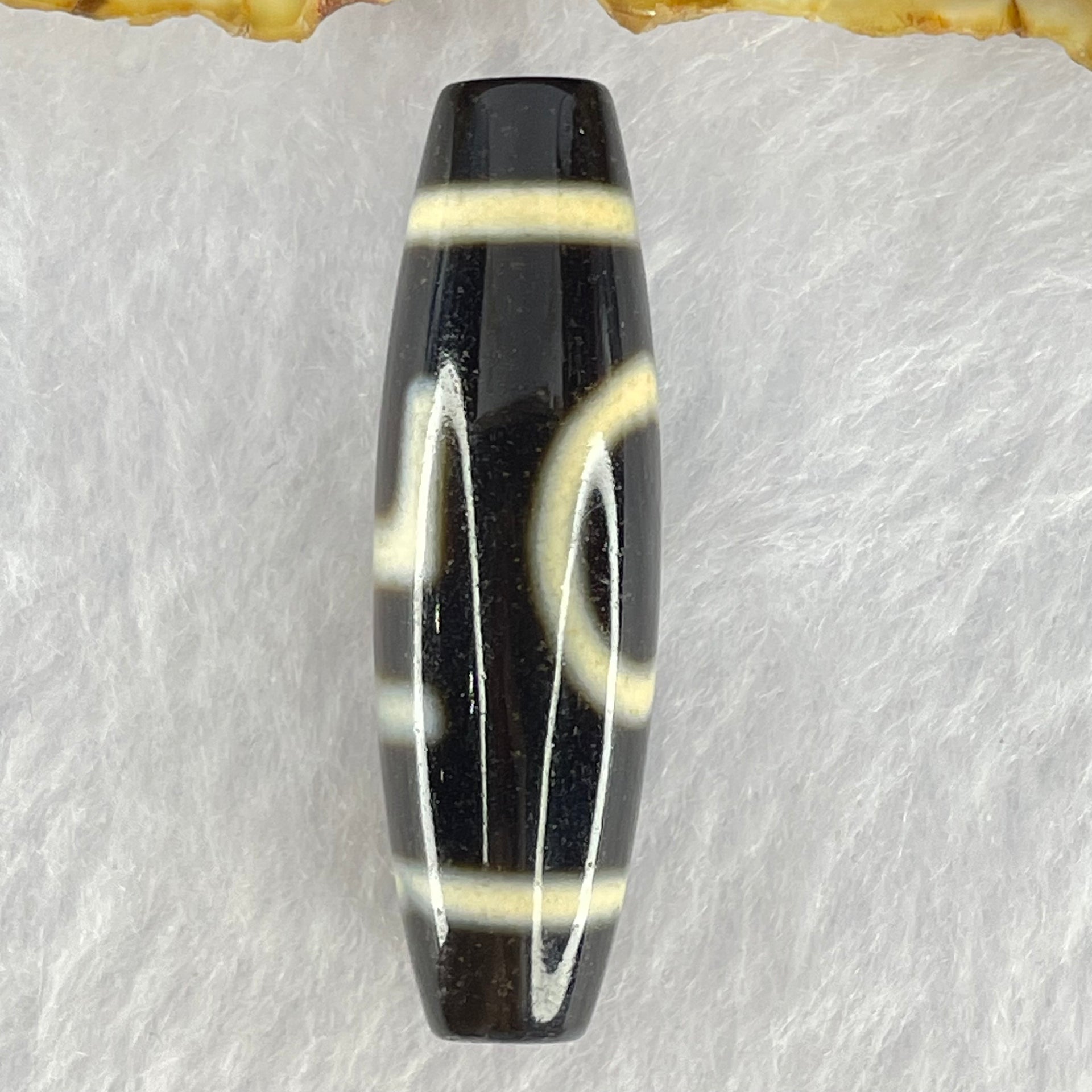 Natural Powerful Tibetan Old Oily Agate 1 Eye With Swastika Dzi Bead (Hotu Dzi) 7.60g 38.3 by 11.7mm - Huangs Jadeite and Jewelry Pte Ltd