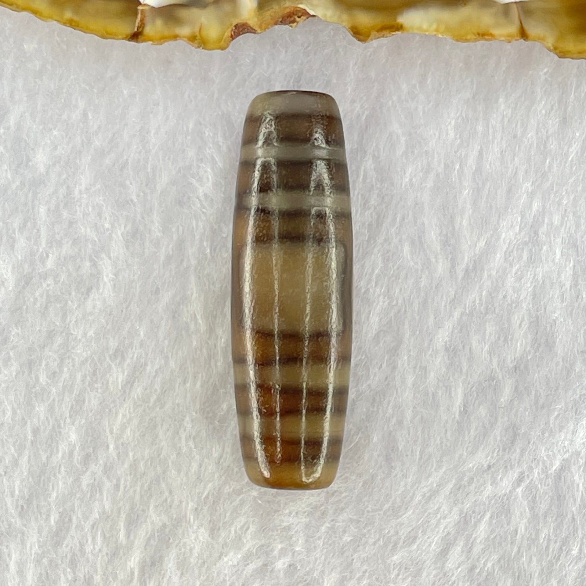 Natural Powerful Tibetan Old Oily Agate Sky Door Serenity 1 Eye Dzi Bead Heavenly Master (Tian Zhu) 一眼天诛 8.05g 37.9 by 11.8mm - Huangs Jadeite and Jewelry Pte Ltd