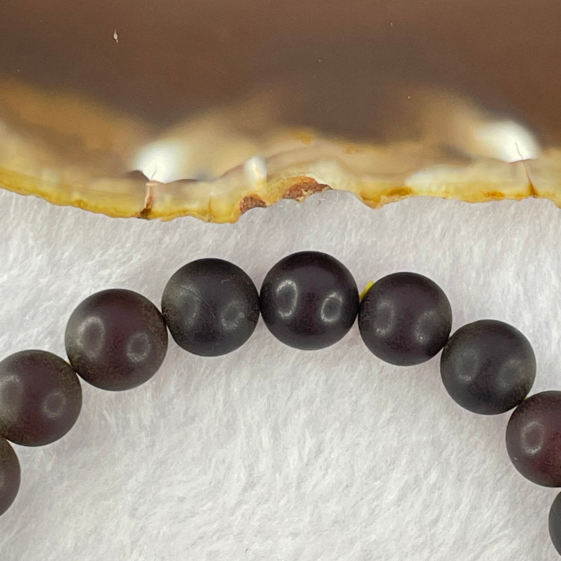 Natural Iron Blood King Amber Beads Bracelet 天然铁血王琥珀手链 9.29g 17cm 9.7mm 22 Beads - Huangs Jadeite and Jewelry Pte Ltd