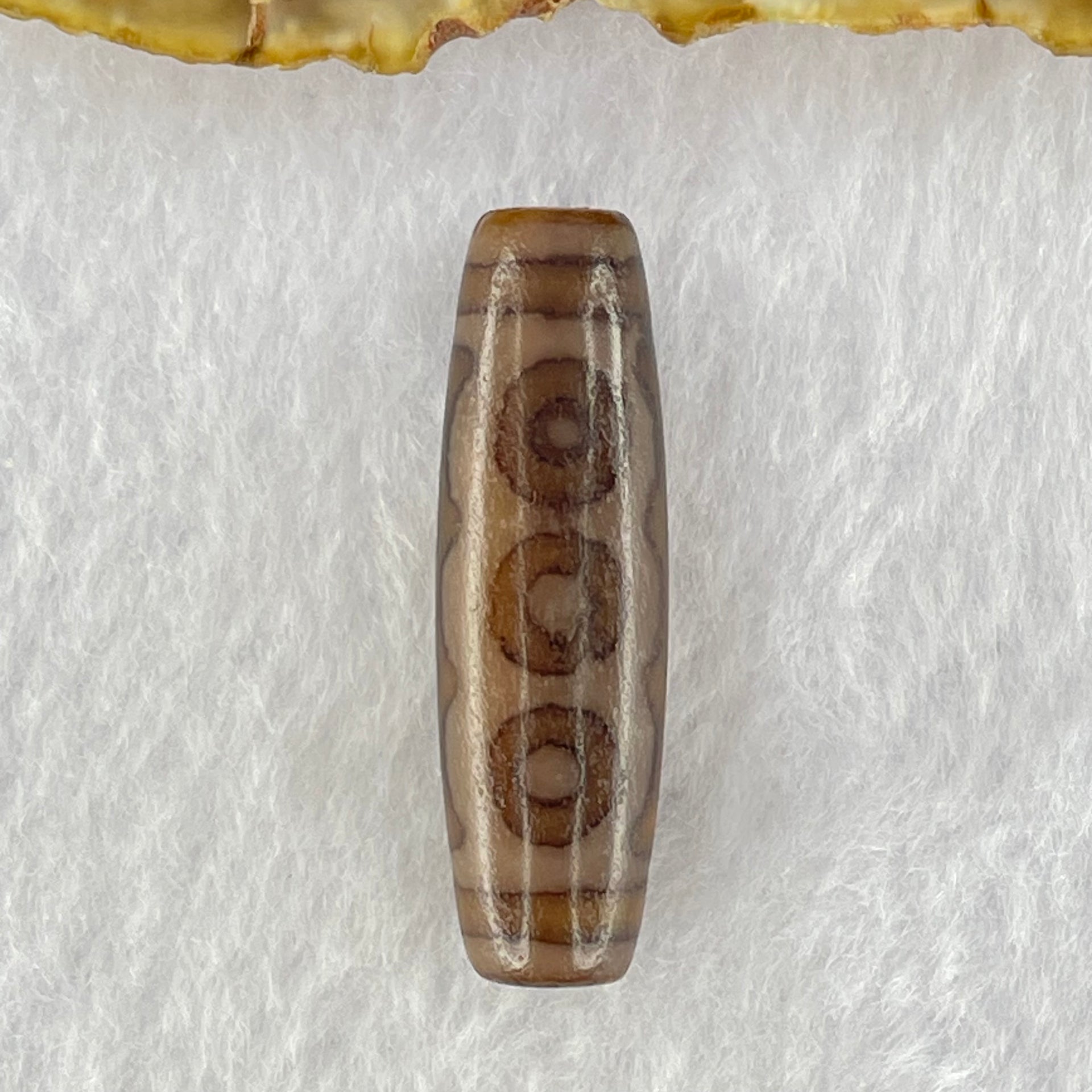 Natural Powerful Tibetan Old Oily Agate 5 Eyes Dzi Bead Heavenly Master (Tian Zhu) 五眼天诛 8.32g 39.3 by 11.6mm - Huangs Jadeite and Jewelry Pte Ltd