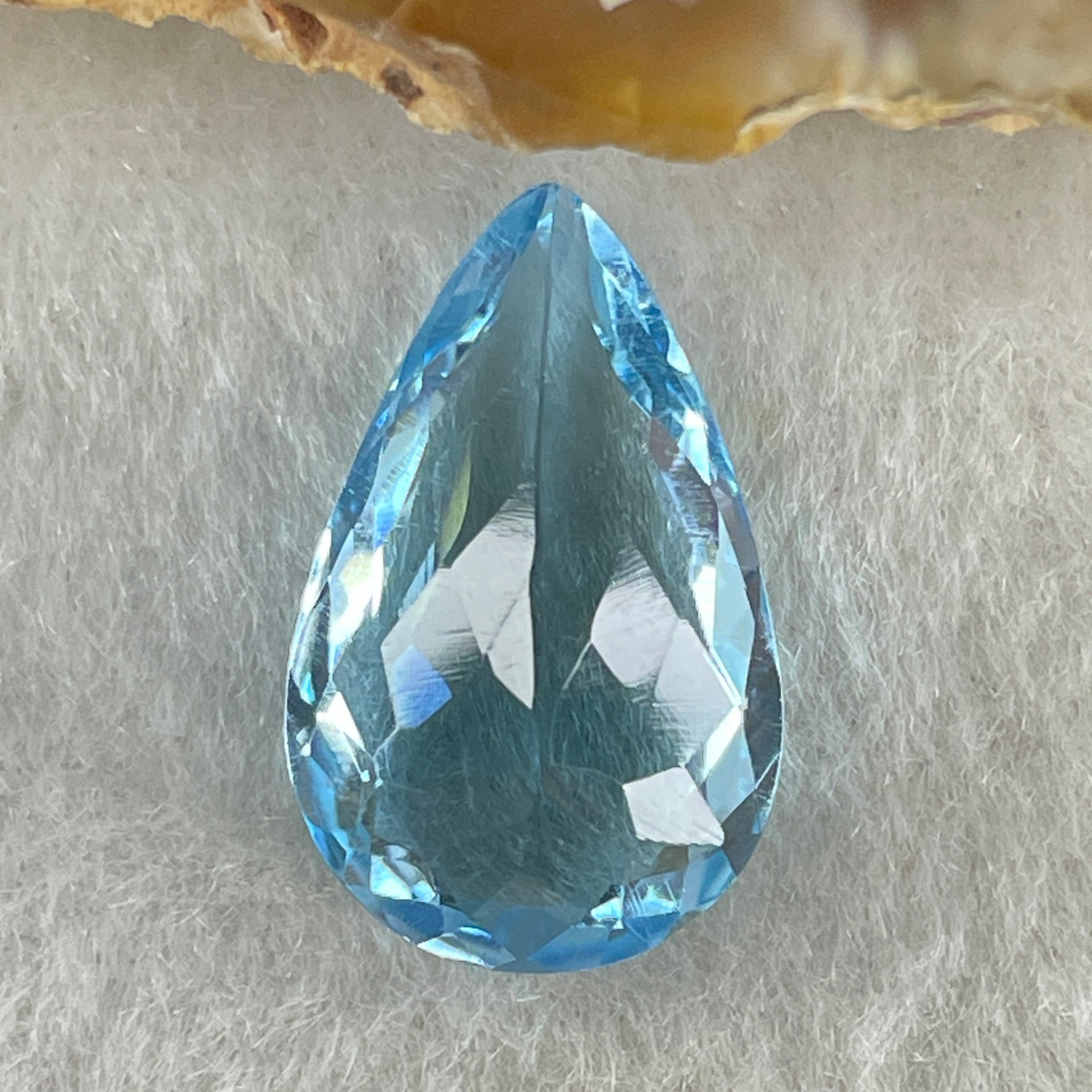 Natural Sky Blue Topaz Teardrop Shape 11.62ct 19.4 by 12.3 by 6.8mm - Huangs Jadeite and Jewelry Pte Ltd