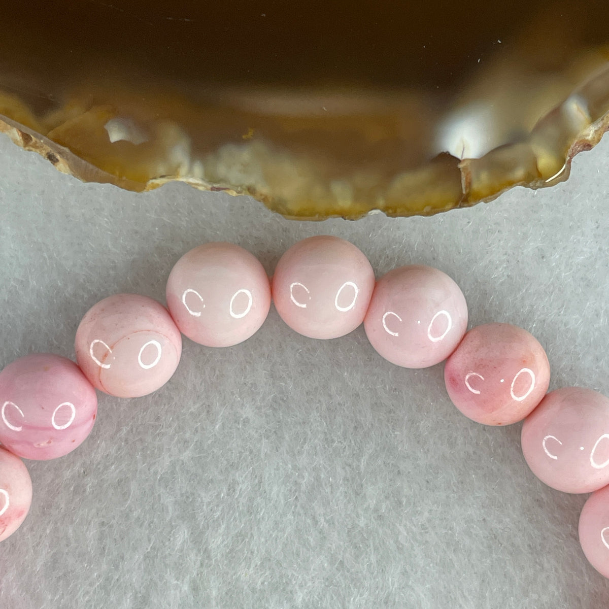 Certified Good Grade Natural Pink Queen Shell Beads Bracelet | 8.5mm Radiant Mother of Pearl Amulet (18.97g | 16cm Wrist | 22 Beads)