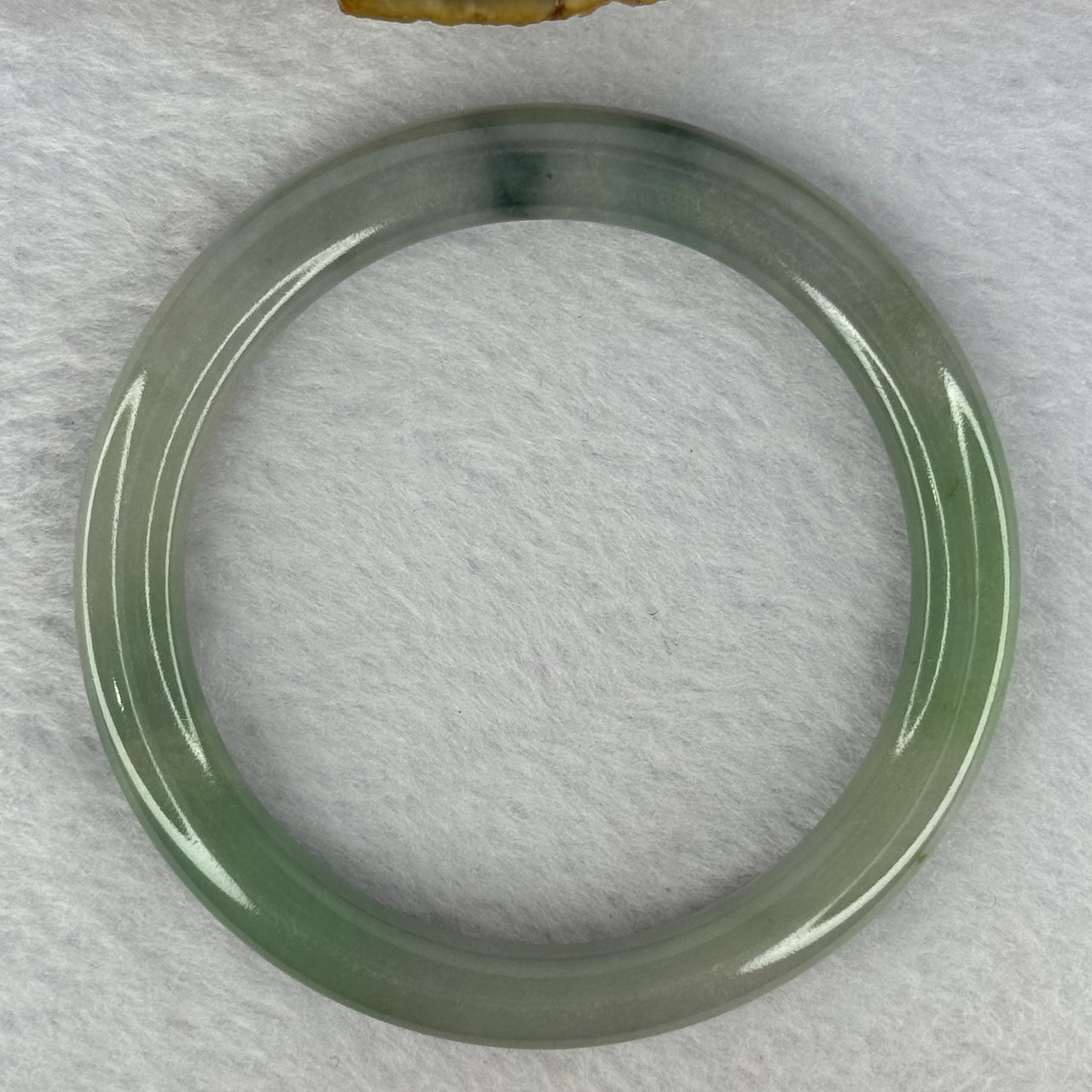 Type A Green Lavender Jadeite Bangle 36.73g Internal Diameter 56.2mm 7.6 by 9.0mm (Very Slight Internal Line) - Huangs Jadeite and Jewelry Pte Ltd