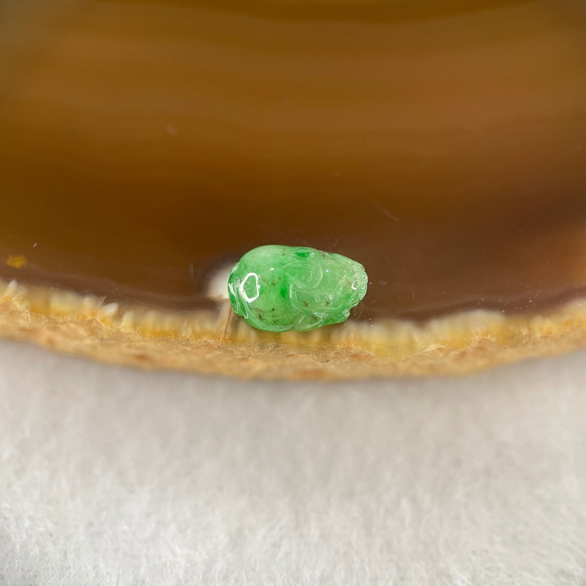 Type A Old Mine Spicy Green Jadeite Pixiu Stone For Setting 0.36g 9.1 by 6.4 by 3.2mm - Huangs Jadeite and Jewelry Pte Ltd