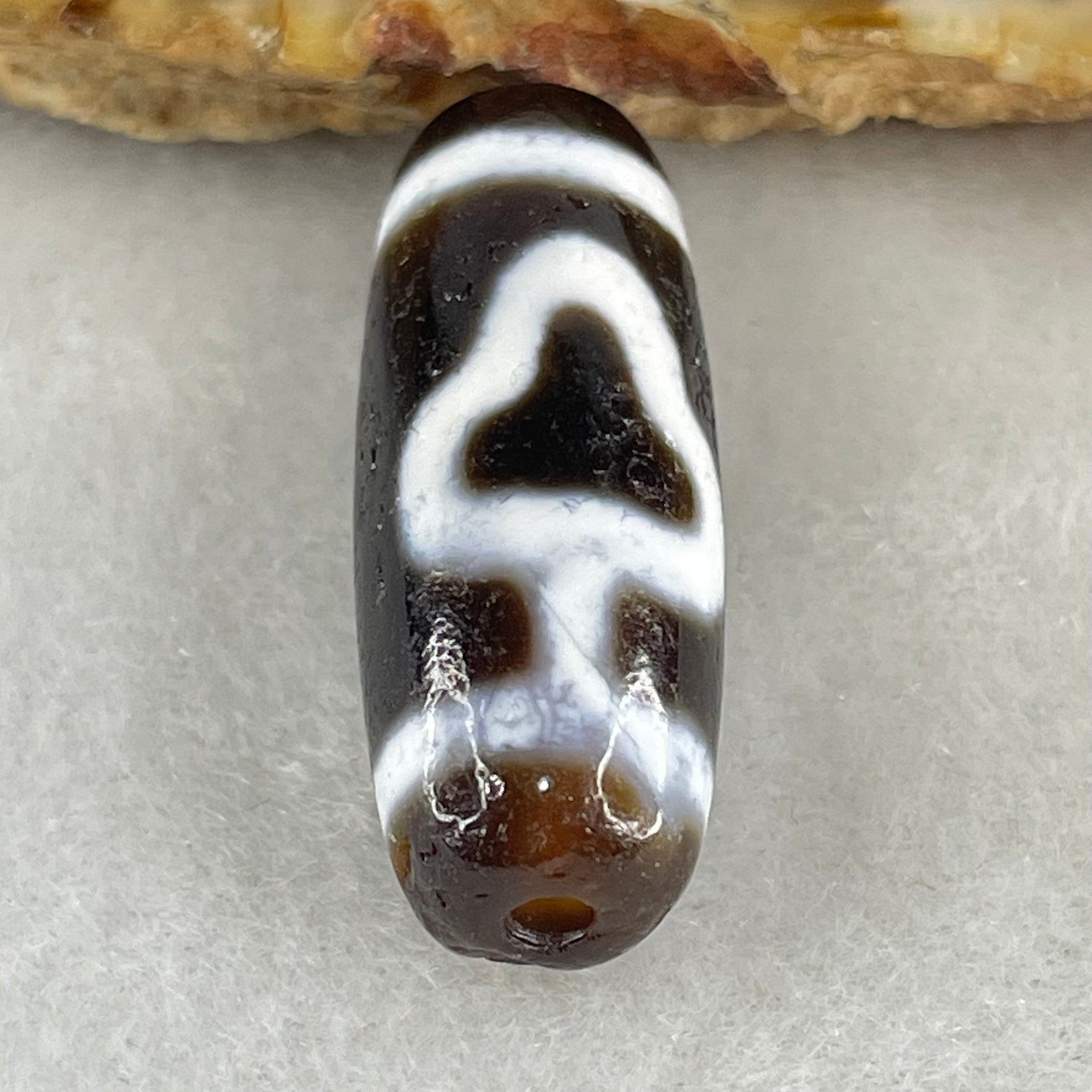 Natural Powerful Tibetan Old Oily Double Bodhi Tree Dzi Bead Heavenly Master (Tian Zhu) 菩提树天珠 5.45g 28.9 by 11.0mm - Huangs Jadeite and Jewelry Pte Ltd