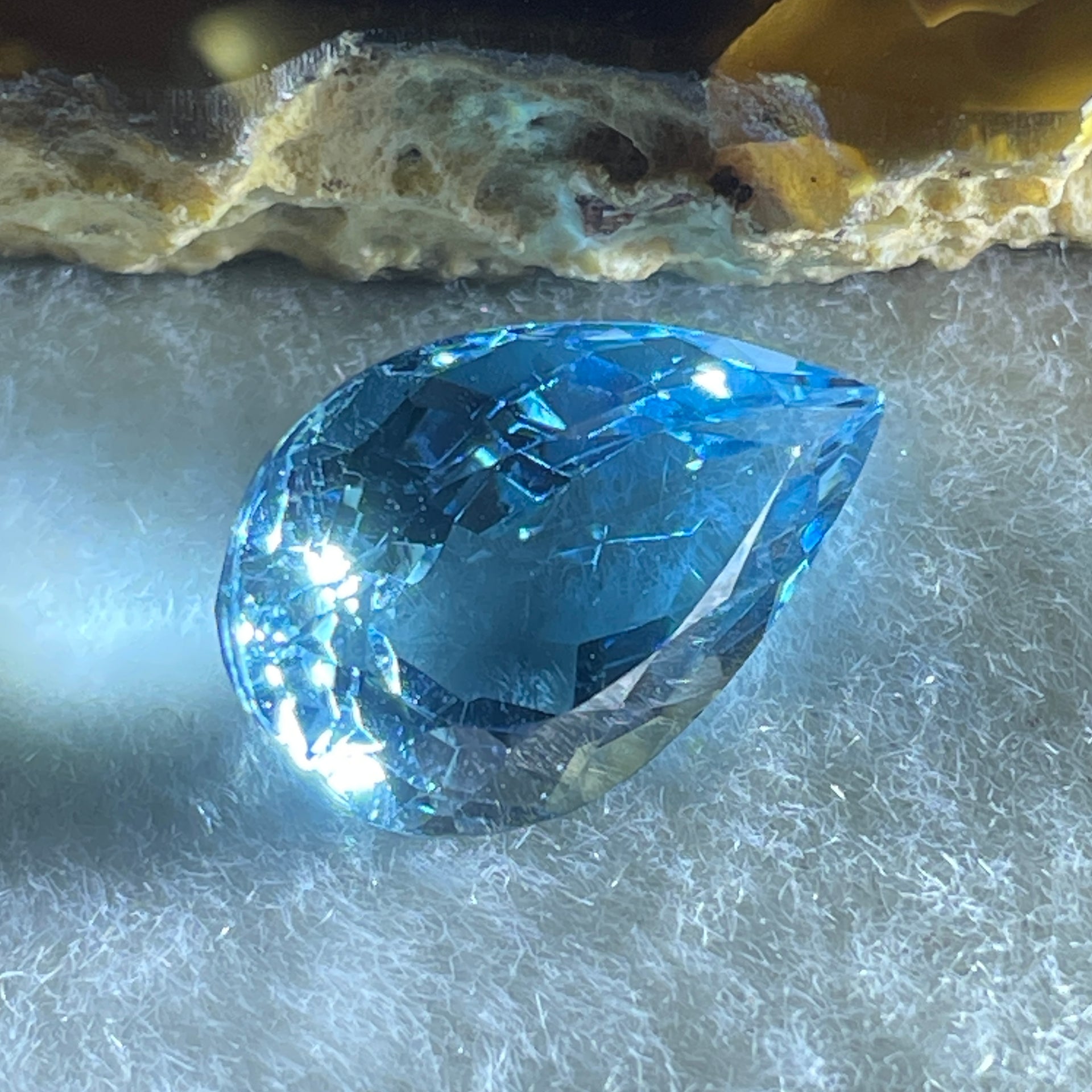 Natural Sky Blue Topaz Teardrop Shape 10.49ct 17.4 by 10.4 by 7.8mm - Huangs Jadeite and Jewelry Pte Ltd