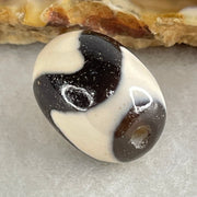 Natural Powerful Tibetan Old Oily Agate Tiger Tooth Daluo Dzi Bead Heavenly Master (Tian Zhu) 虎呀天诛 4.13g 16.9 by 13.0mm - Huangs Jadeite and Jewelry Pte Ltd