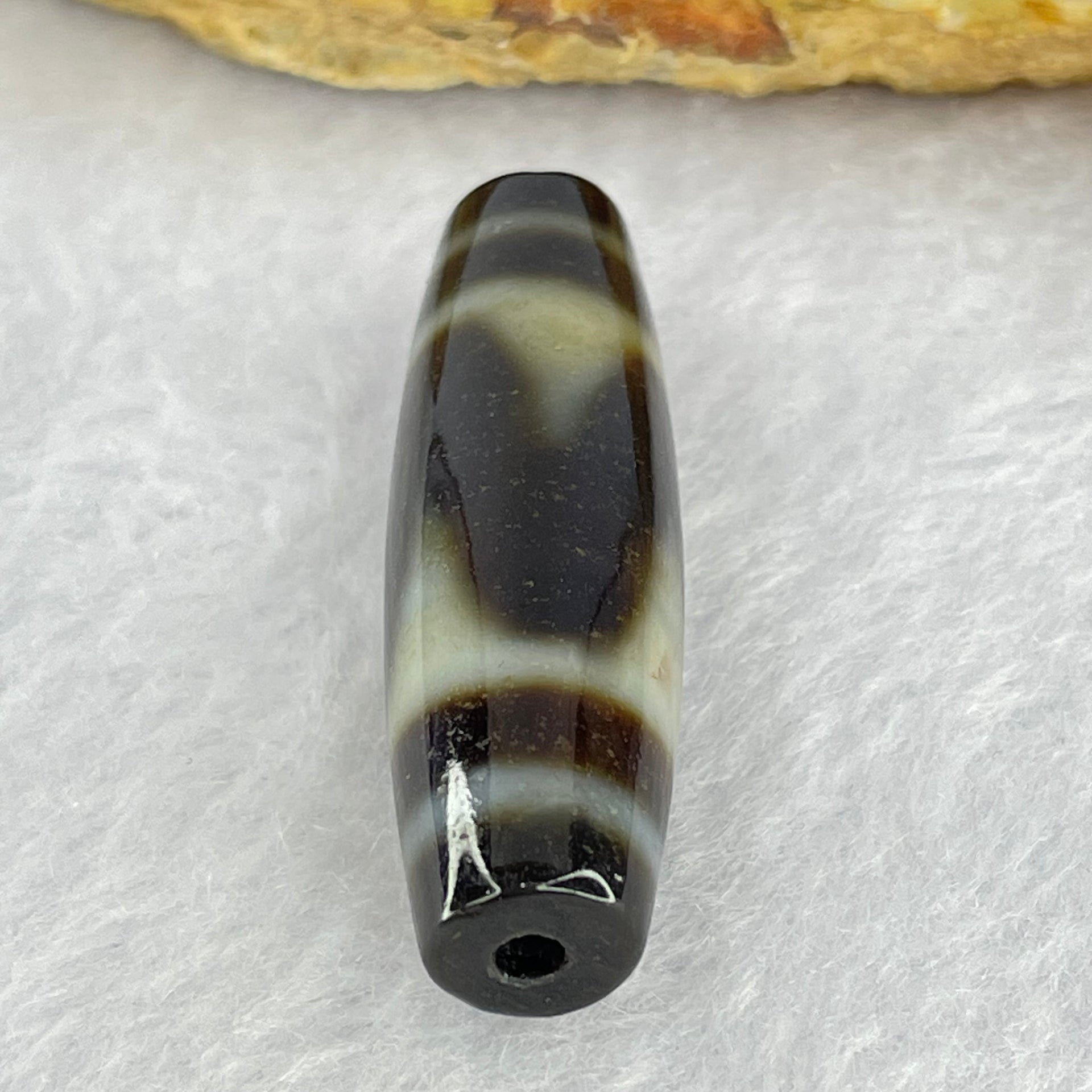 Natural Powerful Tibetan Old Oily Agate Tiger Tooth Daluo Dzi Bead Heavenly Master (Tian Zhu) 8.00g 38.5 by 11.8mm - Huangs Jadeite and Jewelry Pte Ltd