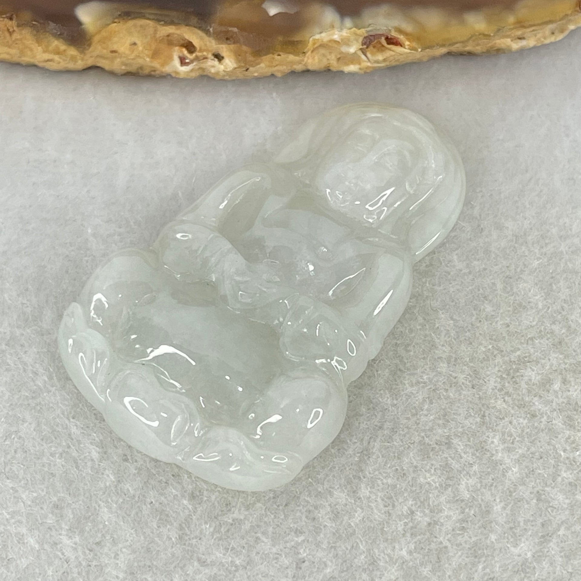 Type A Green Jadeite Guan Yin Pendant 8.30g  41.0 by 25.5 by 5.1mm - Huangs Jadeite and Jewelry Pte Ltd