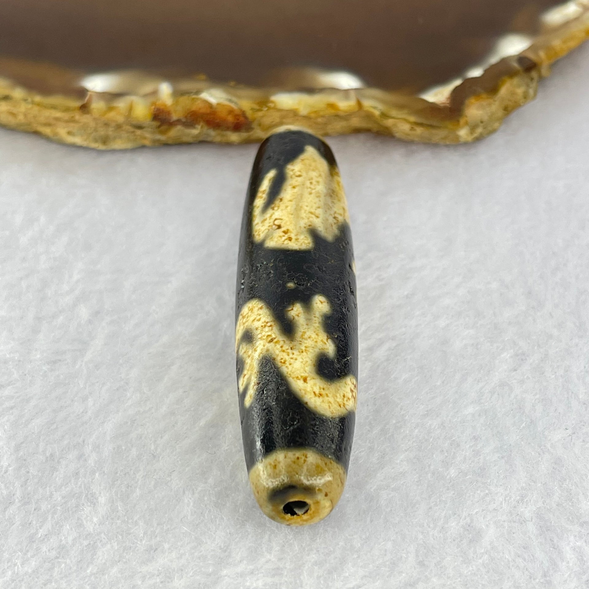 Natural Powerful Tibetan Old Oily Agate Dragon Dzi Bead Heavenly Master (Tian Zhu) 龙天珠 17.78g 59.5 by 14.2mm - Huangs Jadeite and Jewelry Pte Ltd