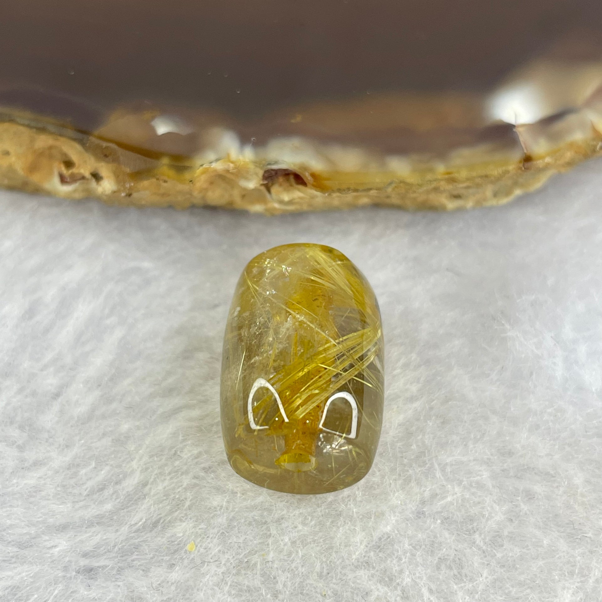 Good Grade Natural Golden Rutilated Quartz Crystal Lulu Tong Barrel 天然金顺发晶水晶露露通桶 
3.66g 15.2 by 11.5mm - Huangs Jadeite and Jewelry Pte Ltd