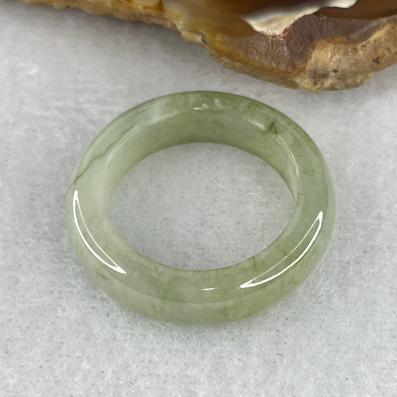 Type A Green Jadeite Ring 3.93g 6.2 by 3.8mm US7.25/HK15.4