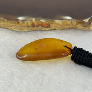 Natural Amber Pendent 天然琥珀牌 5.52g 35.8 by 24.0 by 7.4mm - Huangs Jadeite and Jewelry Pte Ltd