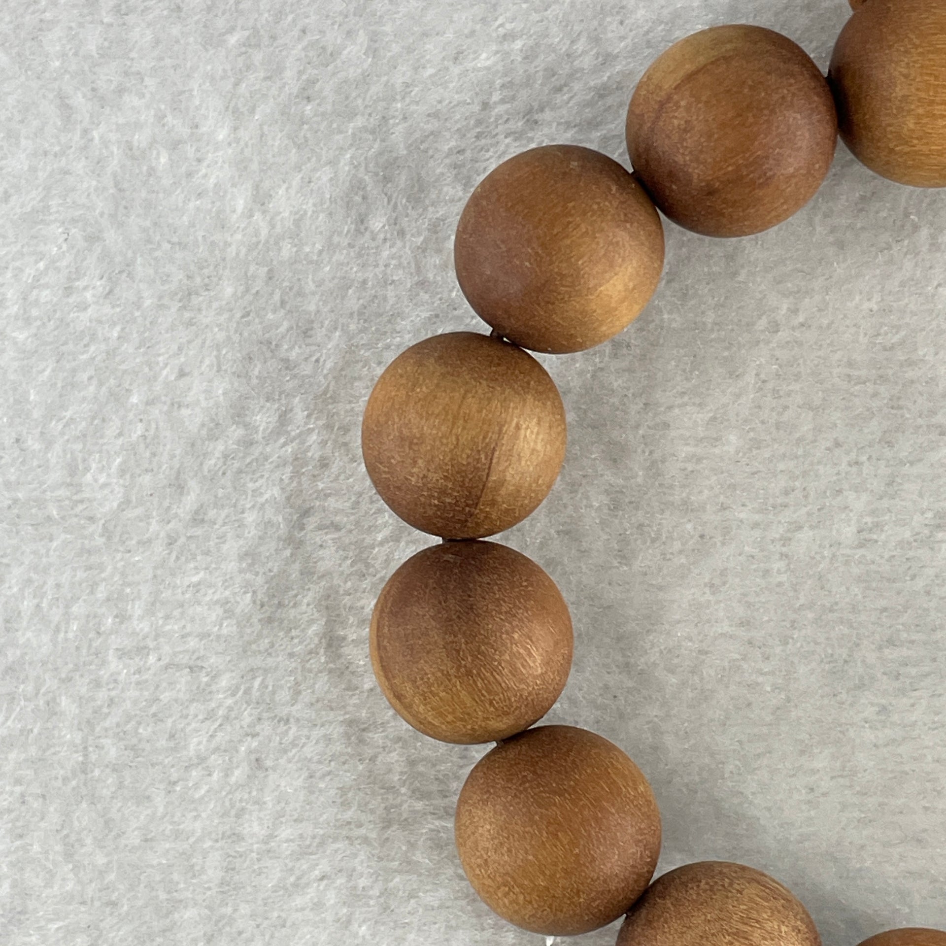 Certified Natural Sandalwood Beads Bracelet 30.16g 18cm 15.1mm 15Beads - Huangs Jadeite and Jewelry Pte Ltd