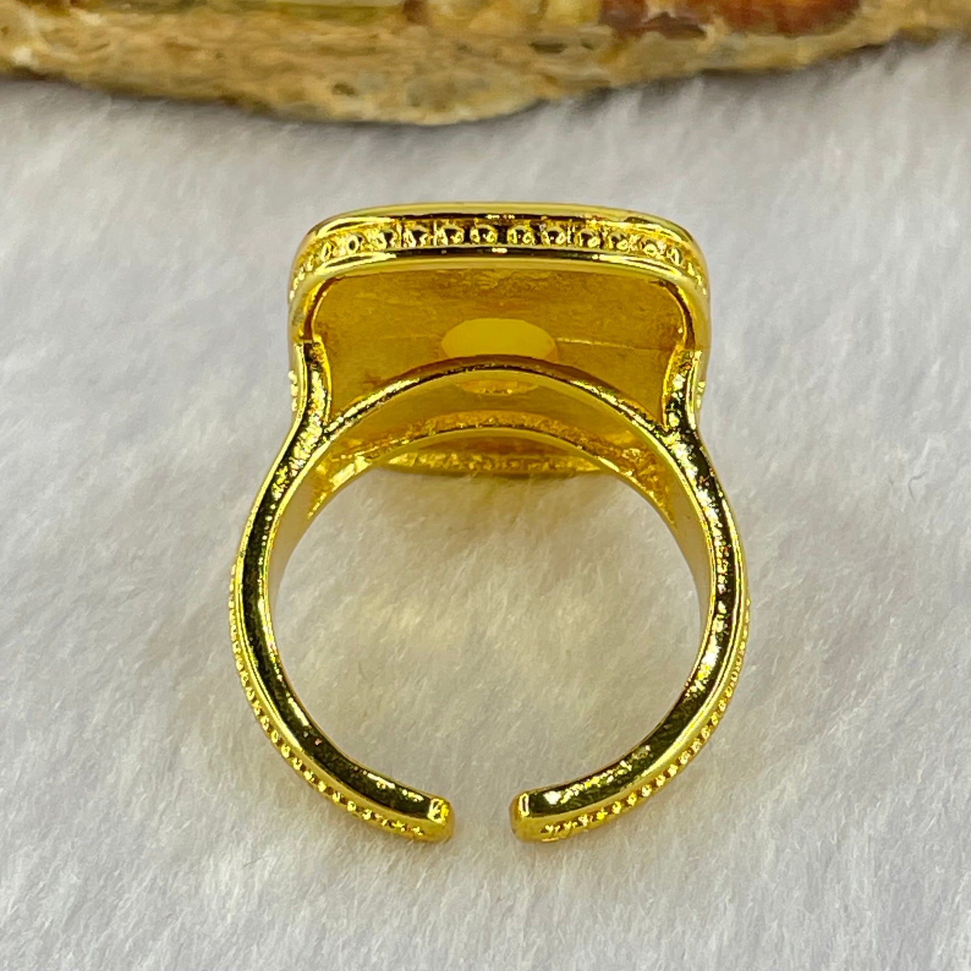 Natural Butterscotch Amber in  Sliver Gold Color Ring (Adjustable Size) 7.55g 10.0 by 6.6 by 3.0mm - Huangs Jadeite and Jewelry Pte Ltd