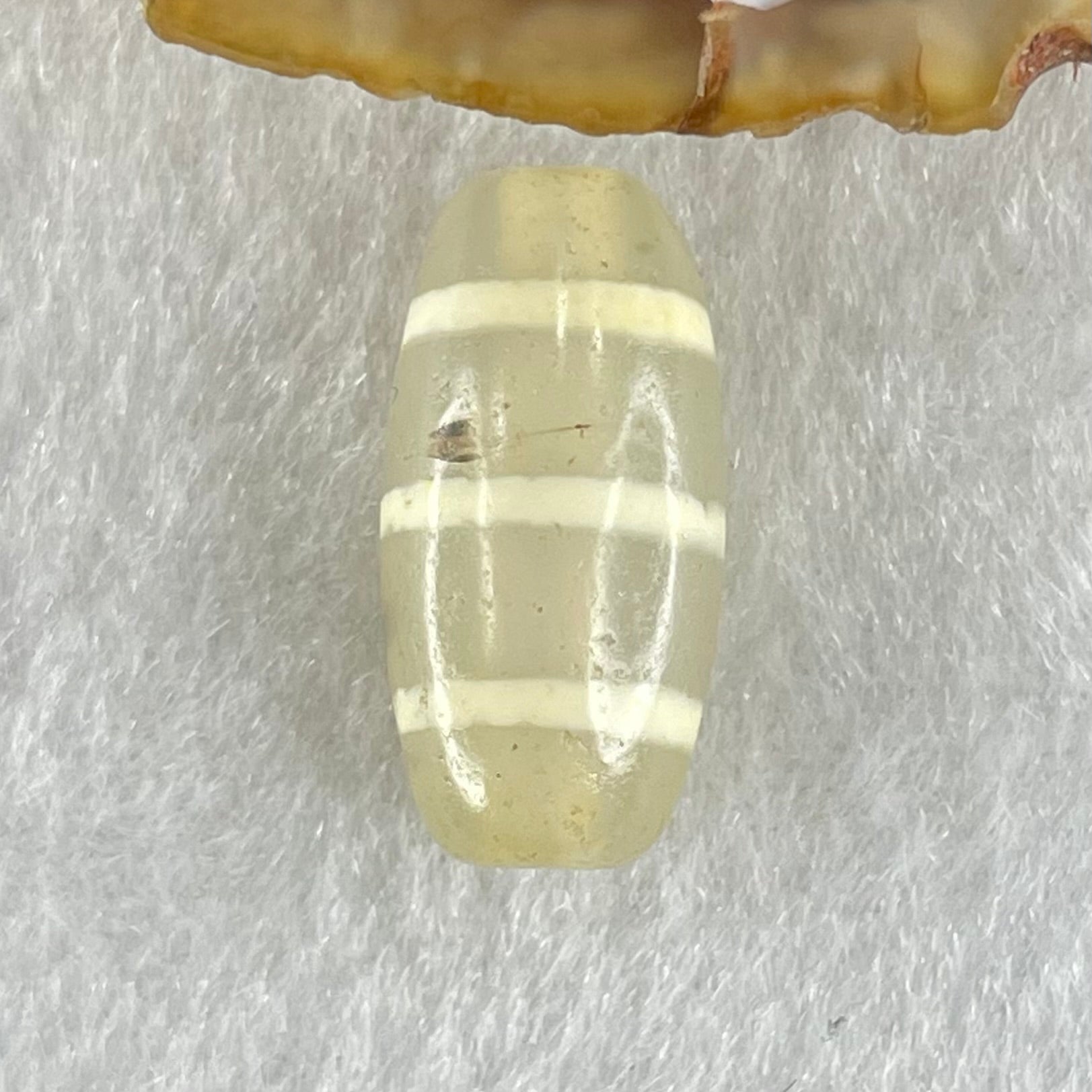 Natural Powerful Tibetan Old Oily Agate 3-Lines Dzi Bead Heavenly Master (Tian Zhu) 三行天诛 2.90g 20.2 by 10.0mm - Huangs Jadeite and Jewelry Pte Ltd