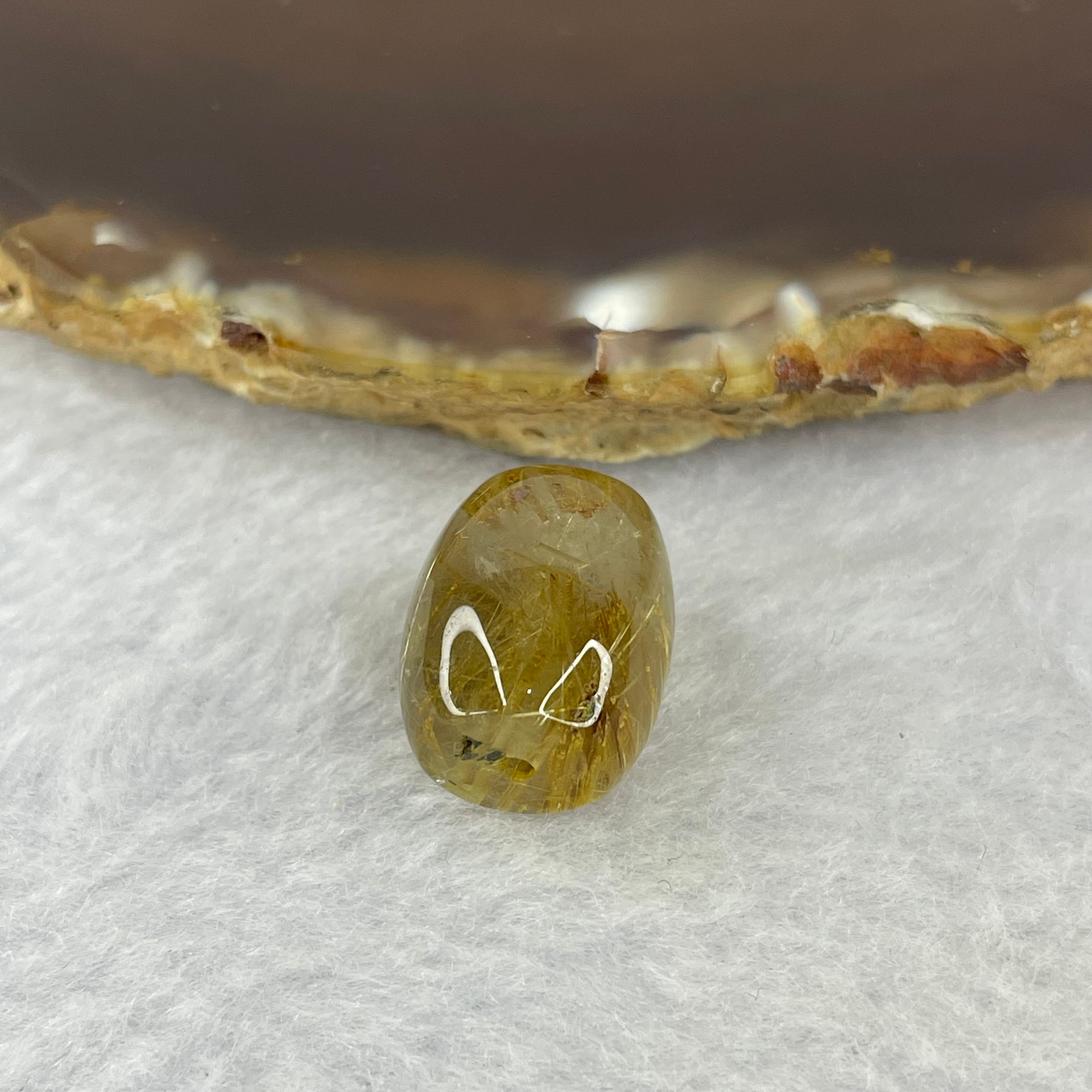 Good Grade Natural Golden Rutilated Quartz Crystal Lulu Tong Barrel 天然金顺发晶水晶露露通桶 3.91g 14.4 by 12.6mm - Huangs Jadeite and Jewelry Pte Ltd