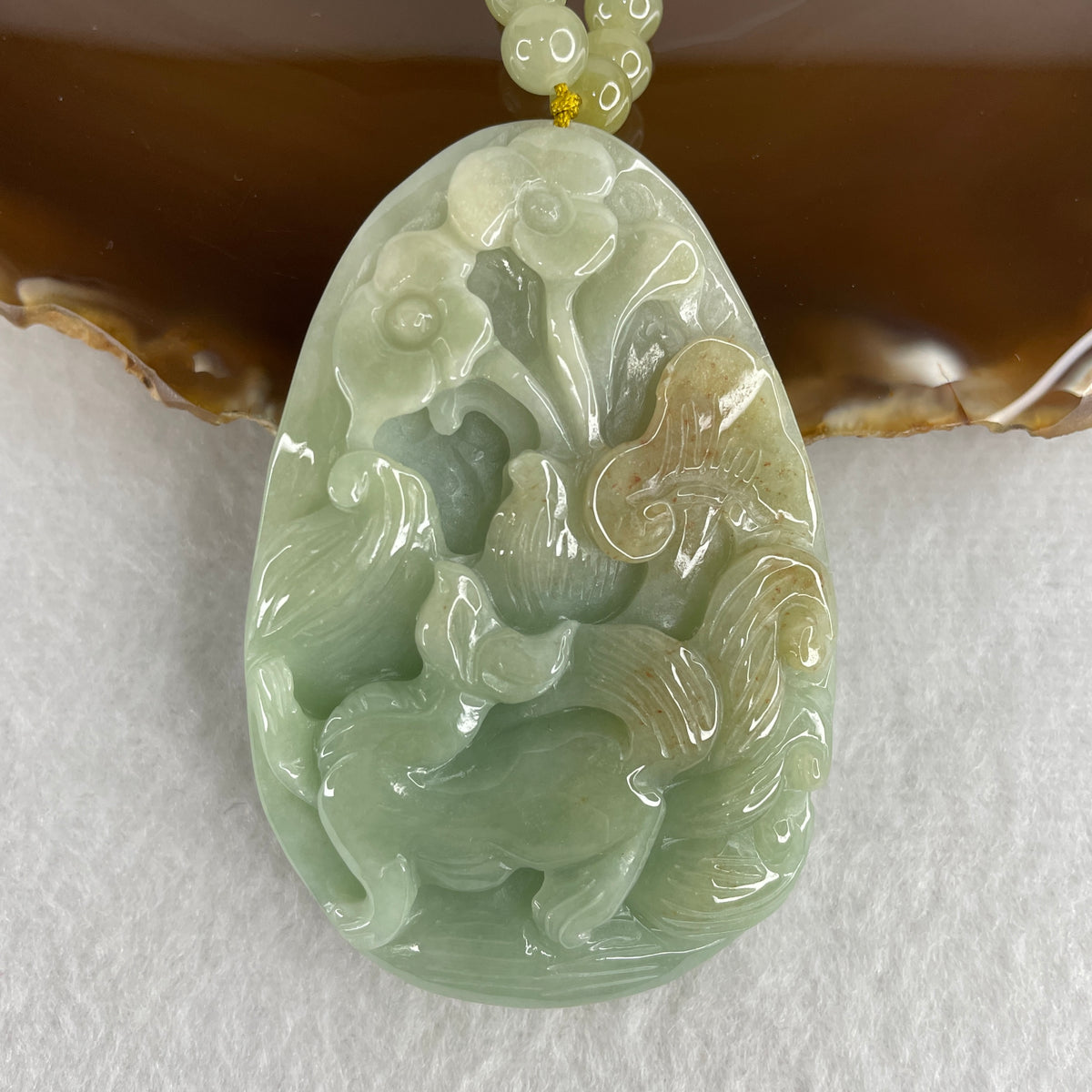 Natural Type A Light Green Jadeite Nine-Tailed Fox with Ruyi & Flower Pendant with Jadeite Beads Necklace | Wish Fulfillment & Magnetism(103.94g | 6.4mm 94 Beads | 65.6x44.2x12.8mm)