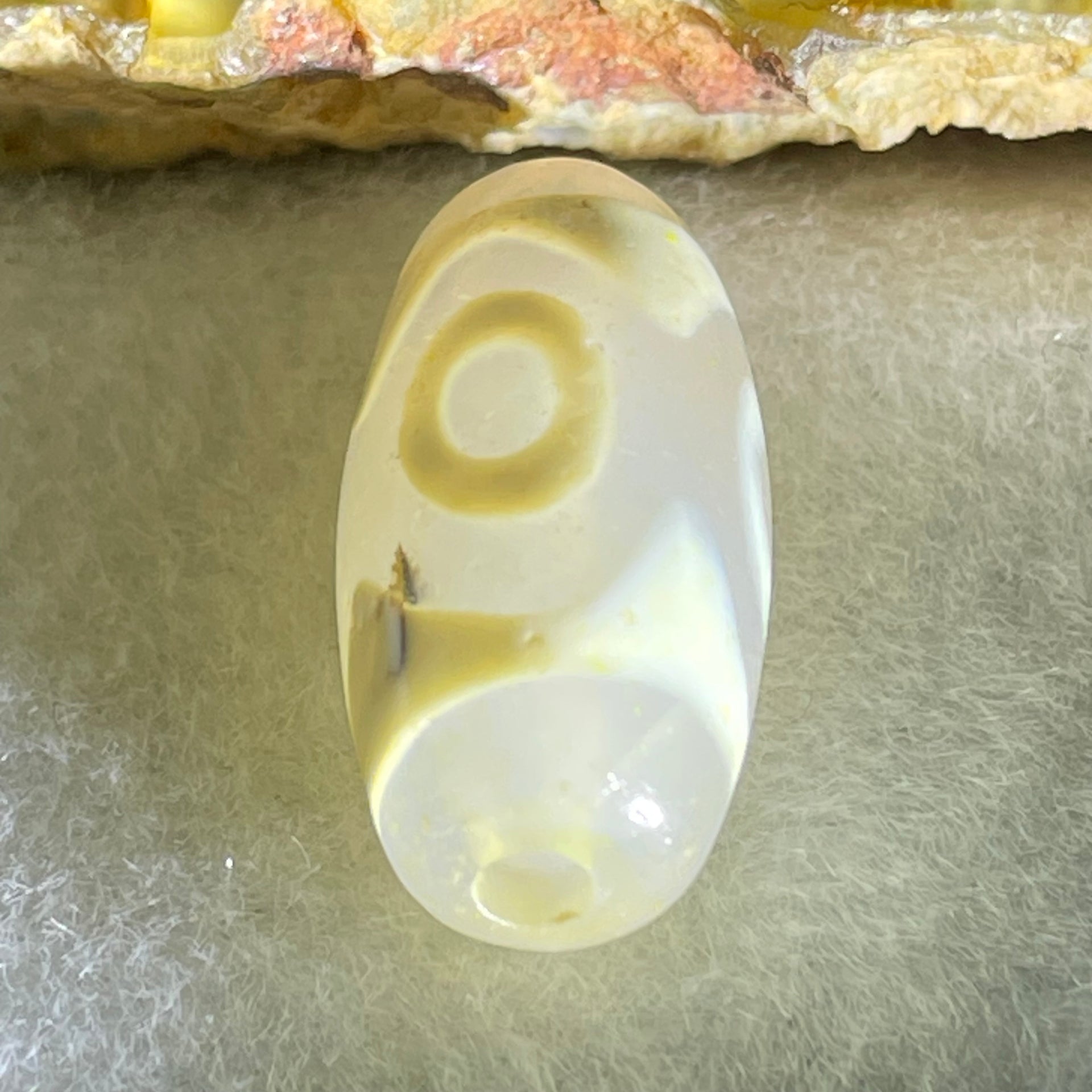 Natural Powerful Tibetan Old Oily Agate 3 Eyes Dzi Bead Heavenly Master (Tian Zhu) 三眼天诛 2.80g 20.1 by 9.9mm - Huangs Jadeite and Jewelry Pte Ltd