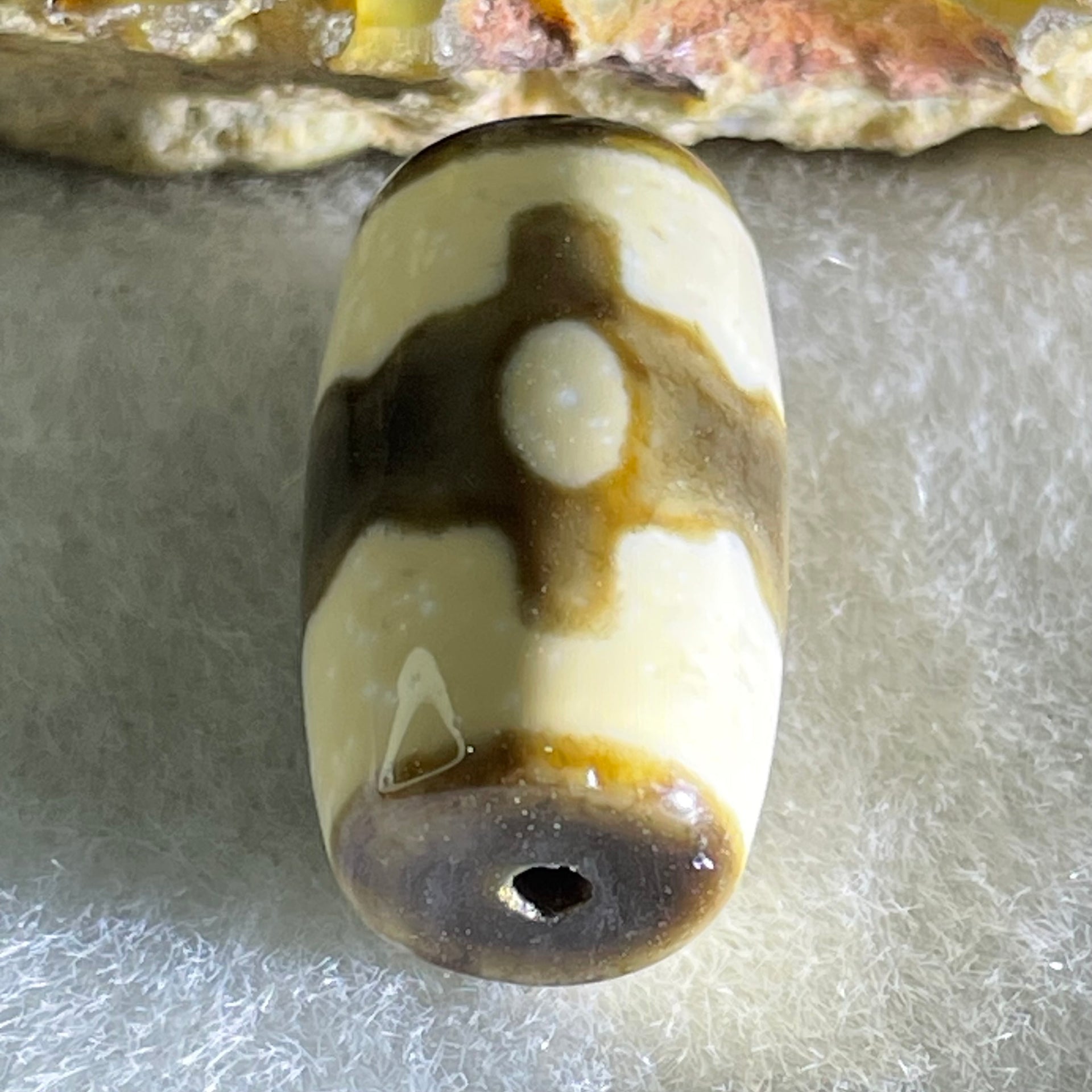 Natural Powerful Tibetan Old Oily Agate 3 Eyes Dzi Bead Heavenly Master (Tian Zhu) 三眼天诛 3.66g 18.7 by 10.7mm - Huangs Jadeite and Jewelry Pte Ltd
