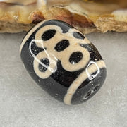 Natural Powerful Tibetan Old Oily Agate 5 Eyes Lightning Dzi Bead Heavenly Master (Tian Zhu) 五眼闪电天珠 4.76g 17.6 by 13.3mm - Huangs Jadeite and Jewelry Pte Ltd